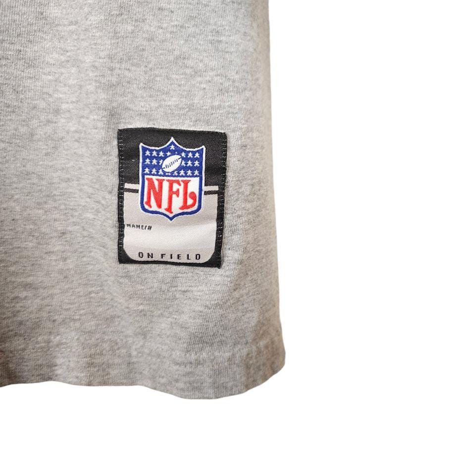 Vintage Vintage Tampa Bay Buccaneers T Shirt Mens Size Medium Gray Size US M / EU 48-50 / 2 - 4 Thumbnail