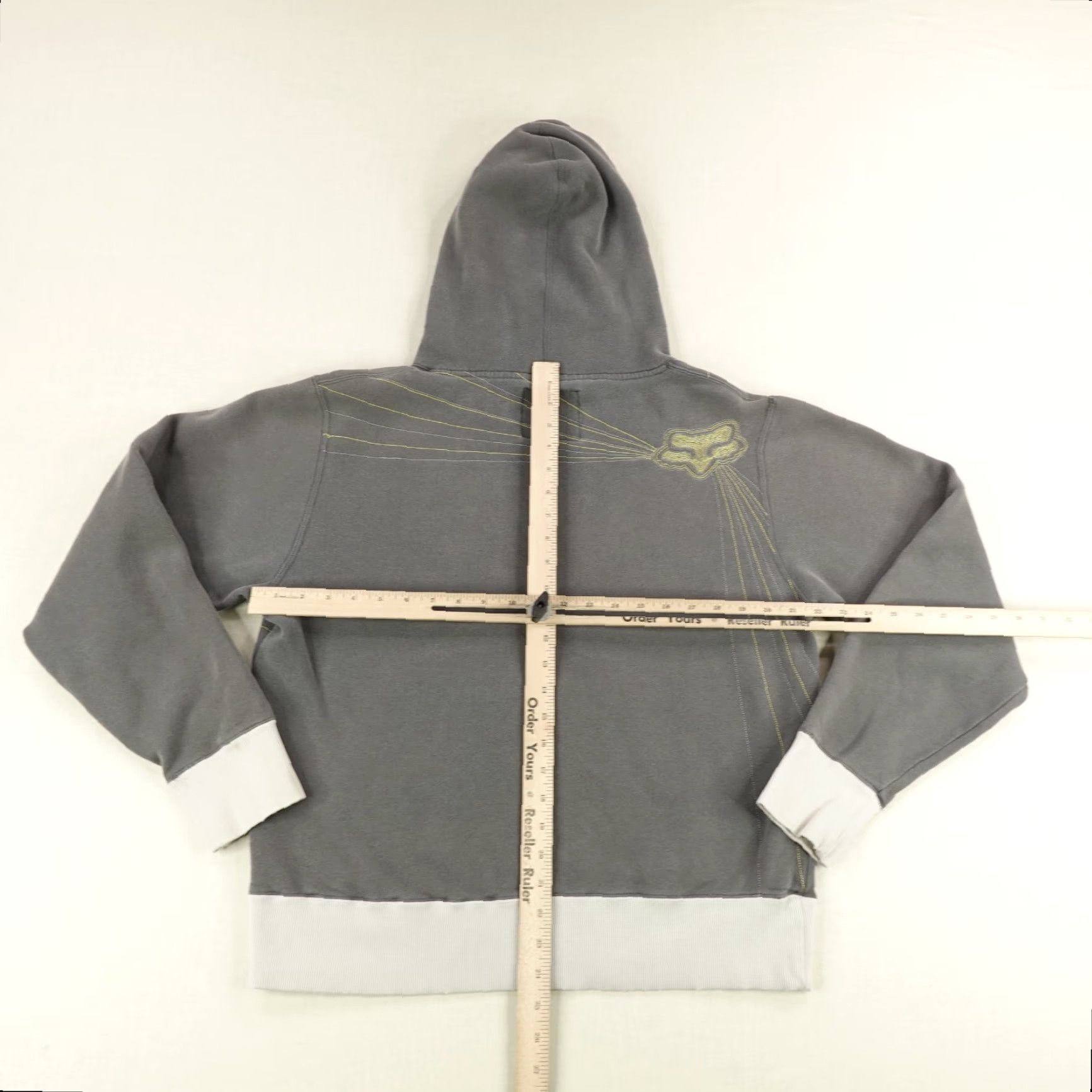 Vintage VINTAGE Fox Hoodie Women XL Gray White Racing Pullover Sweatshirt Motocross Dirtbike Y2K Size XL / US 12-14 / IT 48-50 - 7 Thumbnail