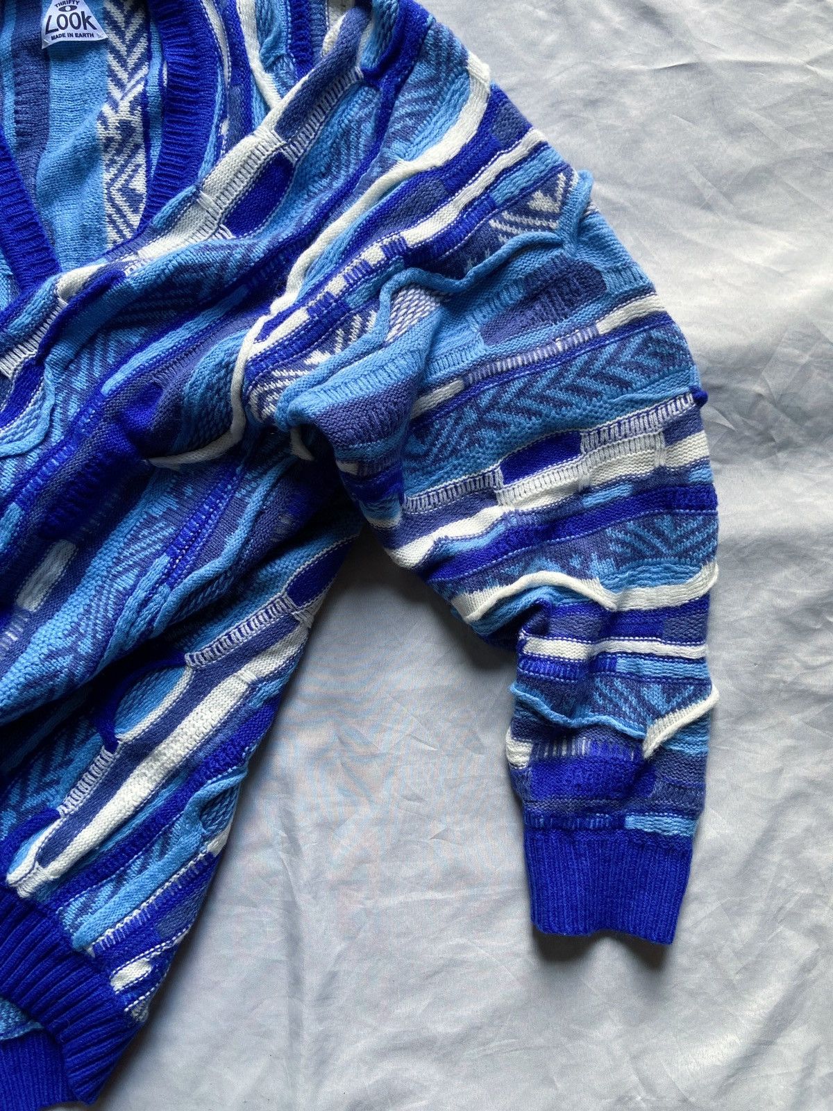 Japanese Brand JAPANESE COOGI STYLE THRIFTY CARDIGAN KNIT Size US XL / EU 56 / 4 - 4 Thumbnail