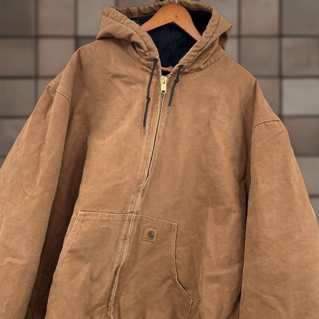 Carhartt VINTAGE Carhartt J130 Brown Hooded Jacket Work Coat 2XLT Bomber Jacket Casual Workwear Mens Brown 90s Size US XXL / EU 58 / 5 - 1 Thumbnail