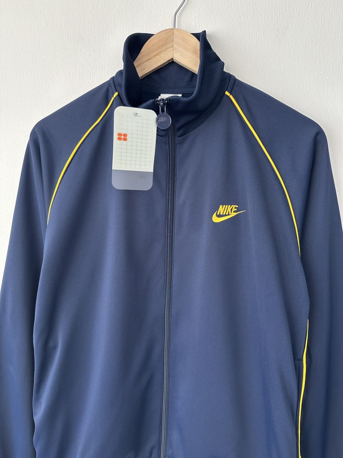 Nike 00s NIKE Track Jacket Navy Yellow Y2K Full Zip Men’s Size L Size US L / EU 52-54 / 3 - 3 Thumbnail