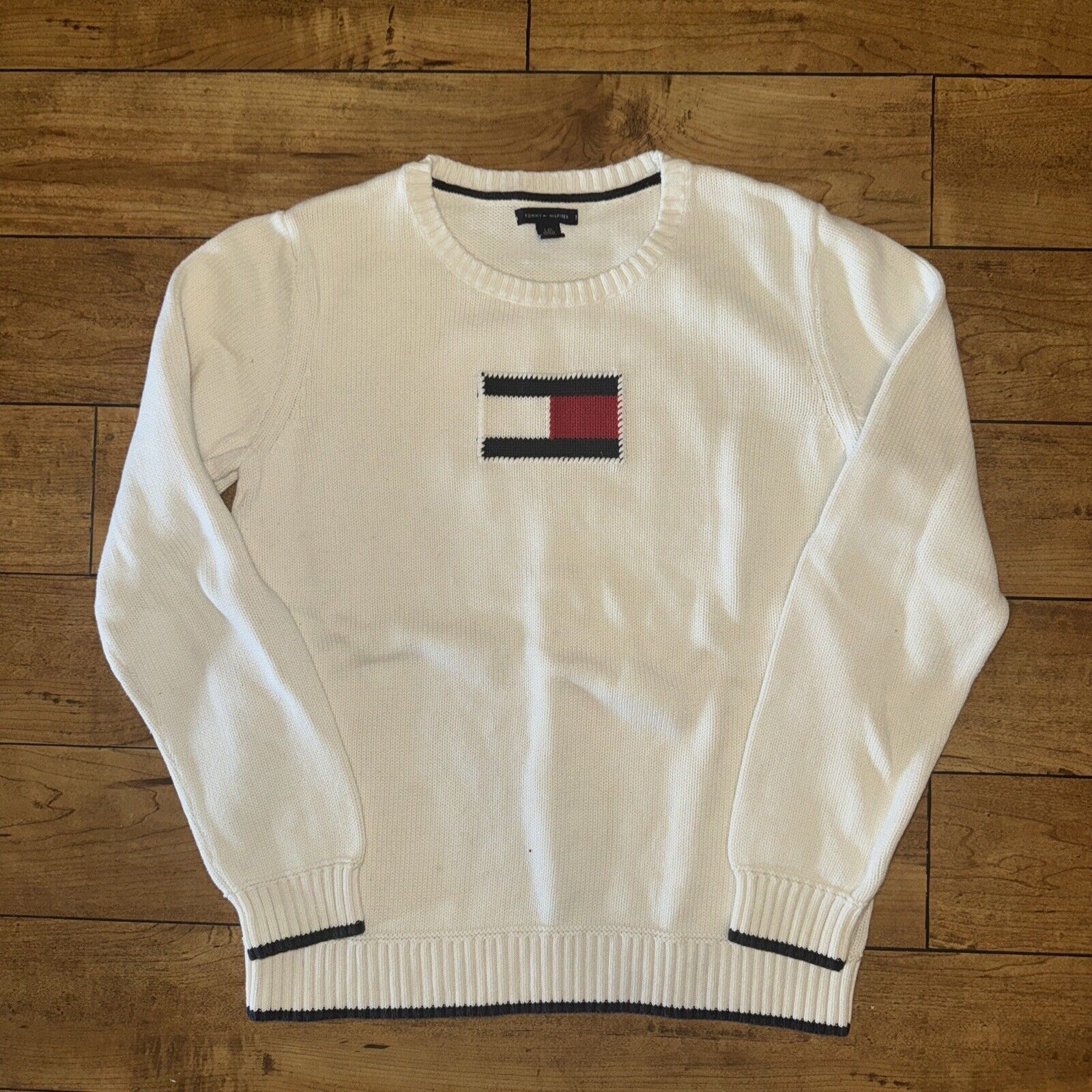 Japanese Brand × Tommy Hilfiger × Vintage Women’s Tommy Holder Knitted Sweater Jumper Cream L 18x24 Size L / US 10 / IT 46 - 1 Thumbnail