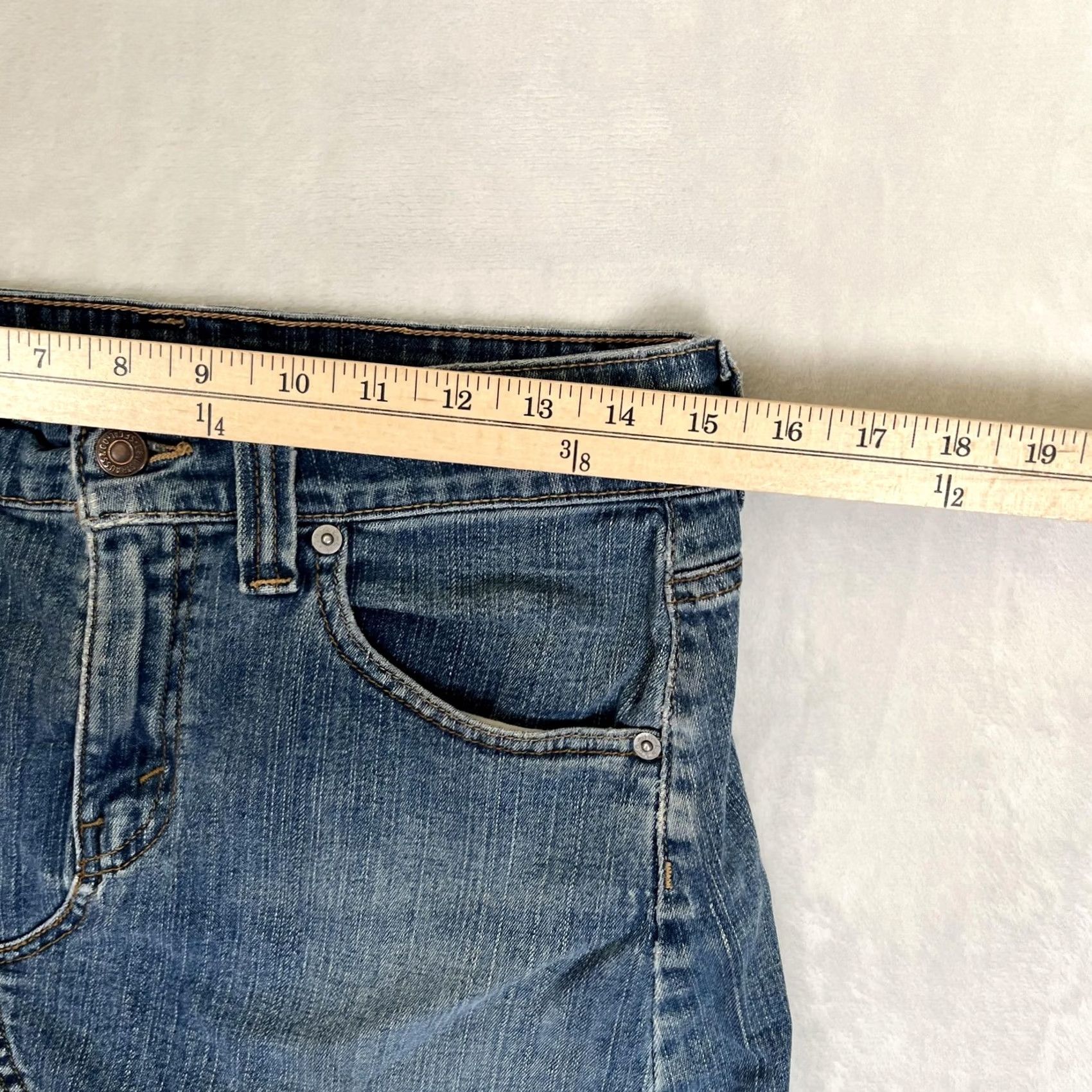 Levi's VINTAGE Levi's Skirt Womens 4 Blue Denim Raw Hem Mini Stretch 5 Pocket Casual Jeans Y2K Size 27" / US 4 / IT 40 - 5 Thumbnail