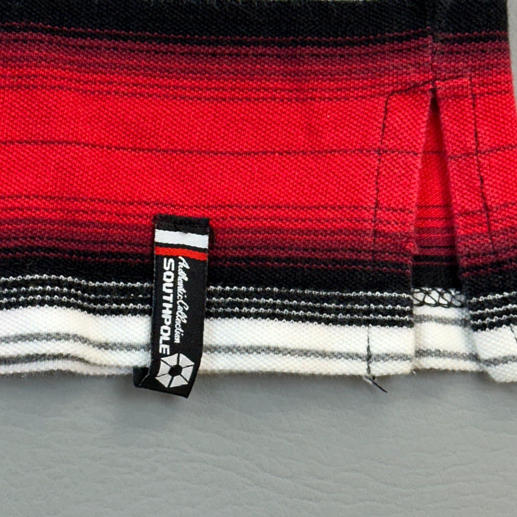 Southpole VINTAGE Southpole Polo Shirt Mens XL Red White Striped Hip Hop Streetwear Y2K Size US XL / EU 56 / 4 - 2 Thumbnail