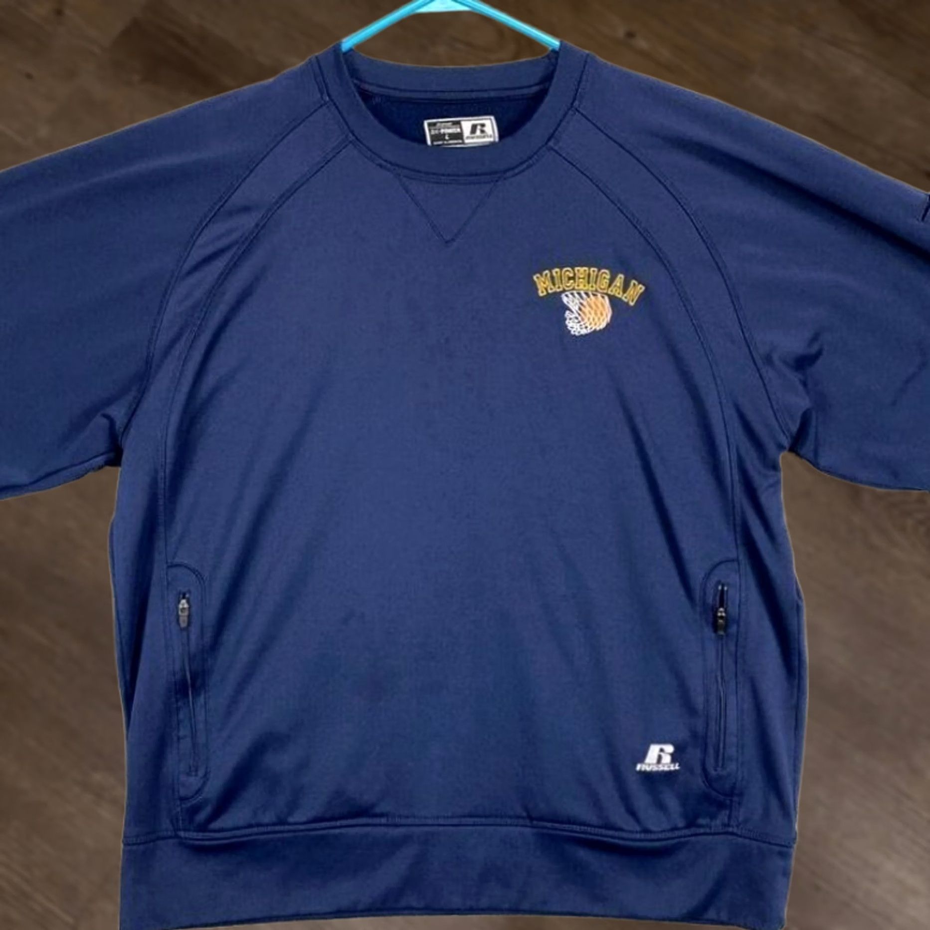 Vintage VINTAGE Michigan Wolverines Sweatshirt Mens Large Dri-Power Blue 90s Russell Size US L / EU 52-54 / 3 - 1 Thumbnail