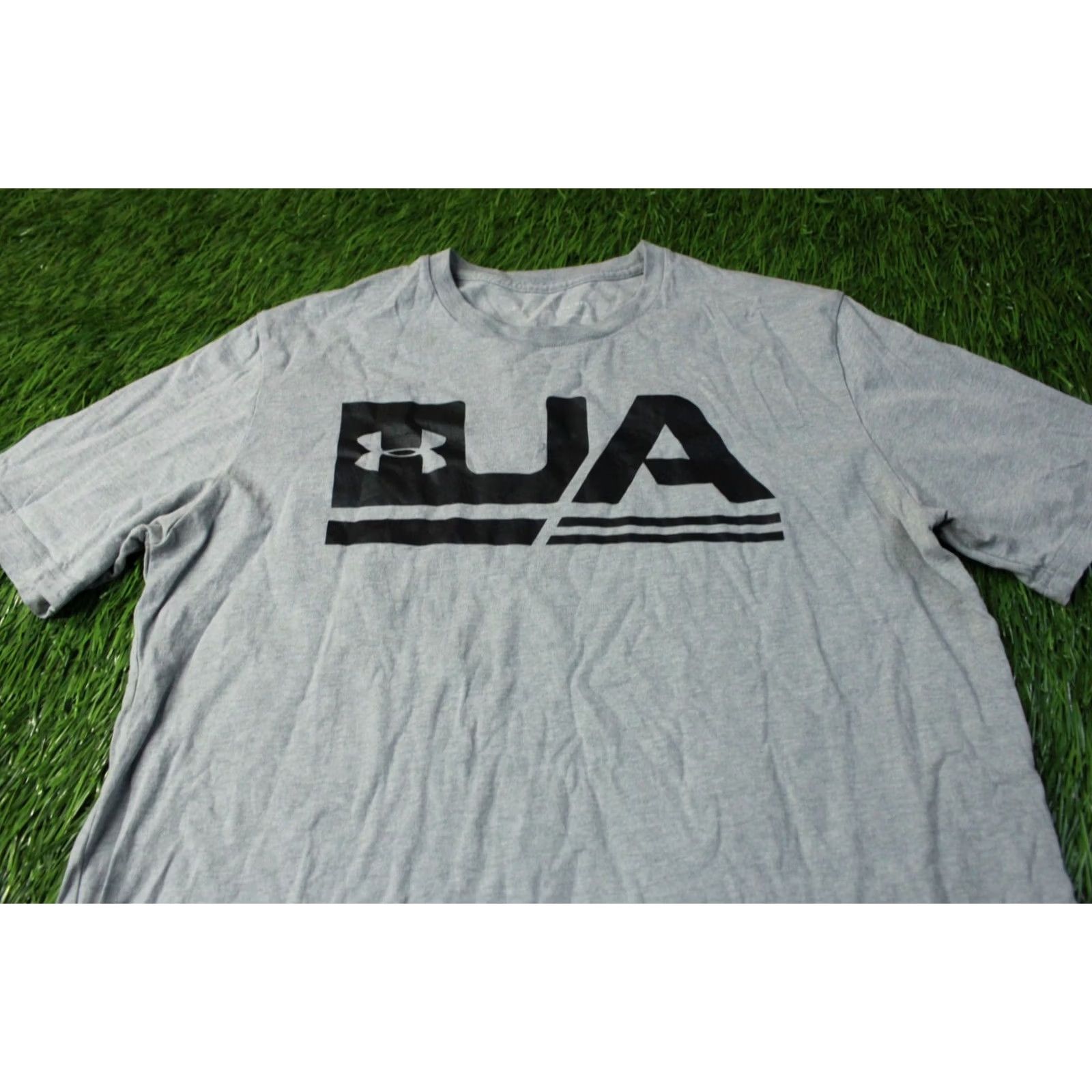Under Armour UNDER ARMOUR HEATGEAR MEN SHIRT JERSEY T-SHIRT TEE ORIGINAL SIZE M MEDIUM Gray classic Jersey Casual Short Sleeve Crew Neck Athletic Shirts Mens Size US M / EU 48-50 / 2 - 2 Thumbnail
