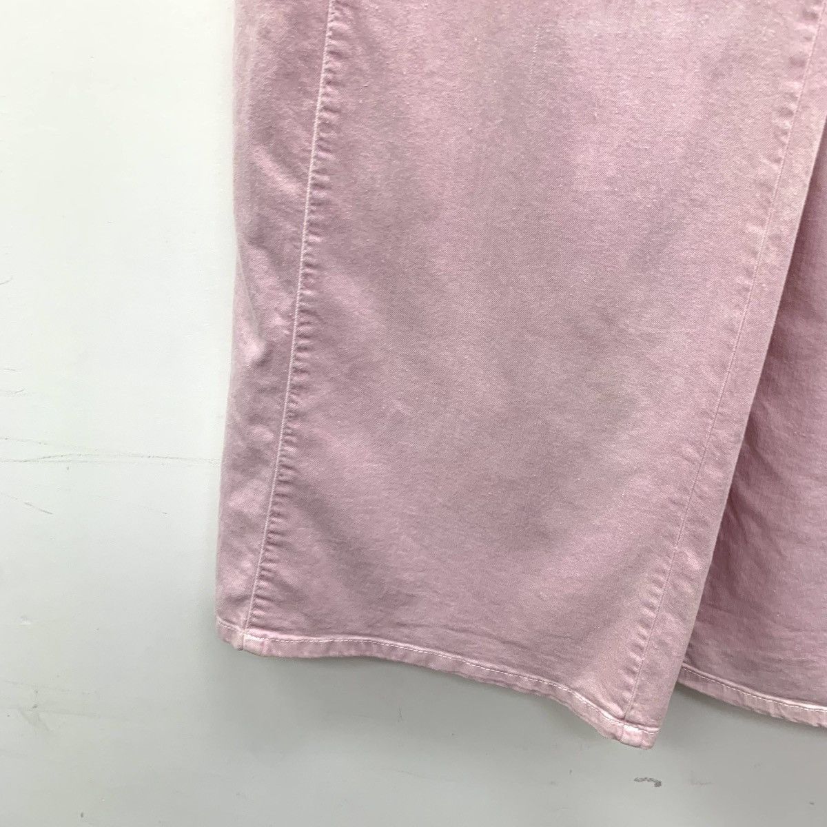 Chanel Chanel Pink Side Woven Tie Straight-leg Denim Pants K26WX Size 25" / US 0 / IT 36 - 5 Thumbnail