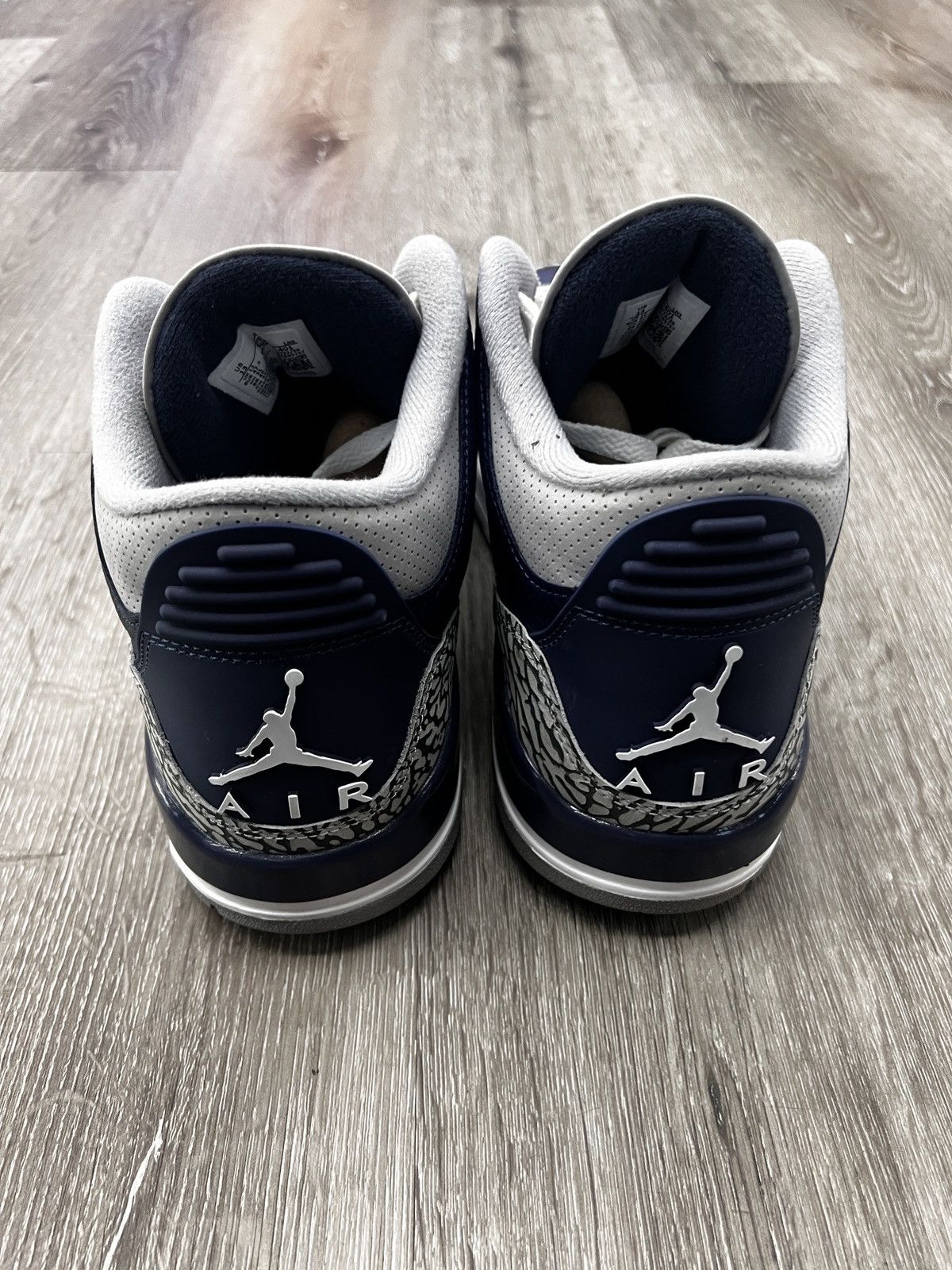 Jordan Brand Air Jordan 3 Retro “Georgetown” (2021) **PRE-OWNED** Size US 13 / EU 46 - 3 Thumbnail