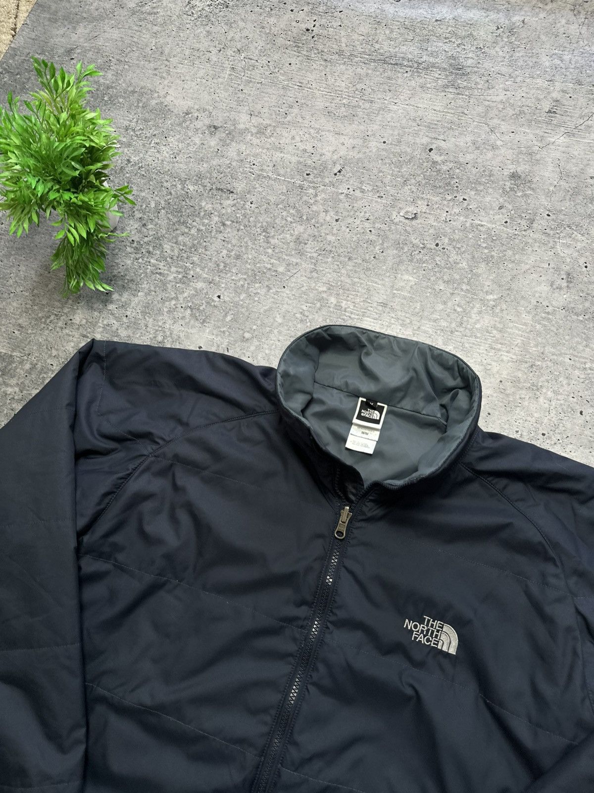 The North Face Vintage The North Face Quilted Jacket Outdoor Hiking Y2K Size US M / EU 48-50 / 2 - 3 Thumbnail