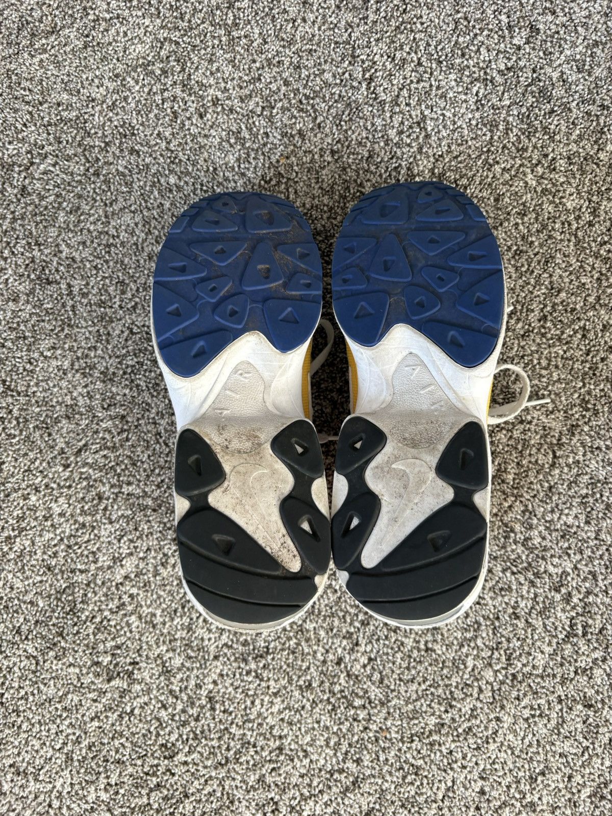 Nike Nike Air Max Size US 11 / EU 44 - 5 Thumbnail