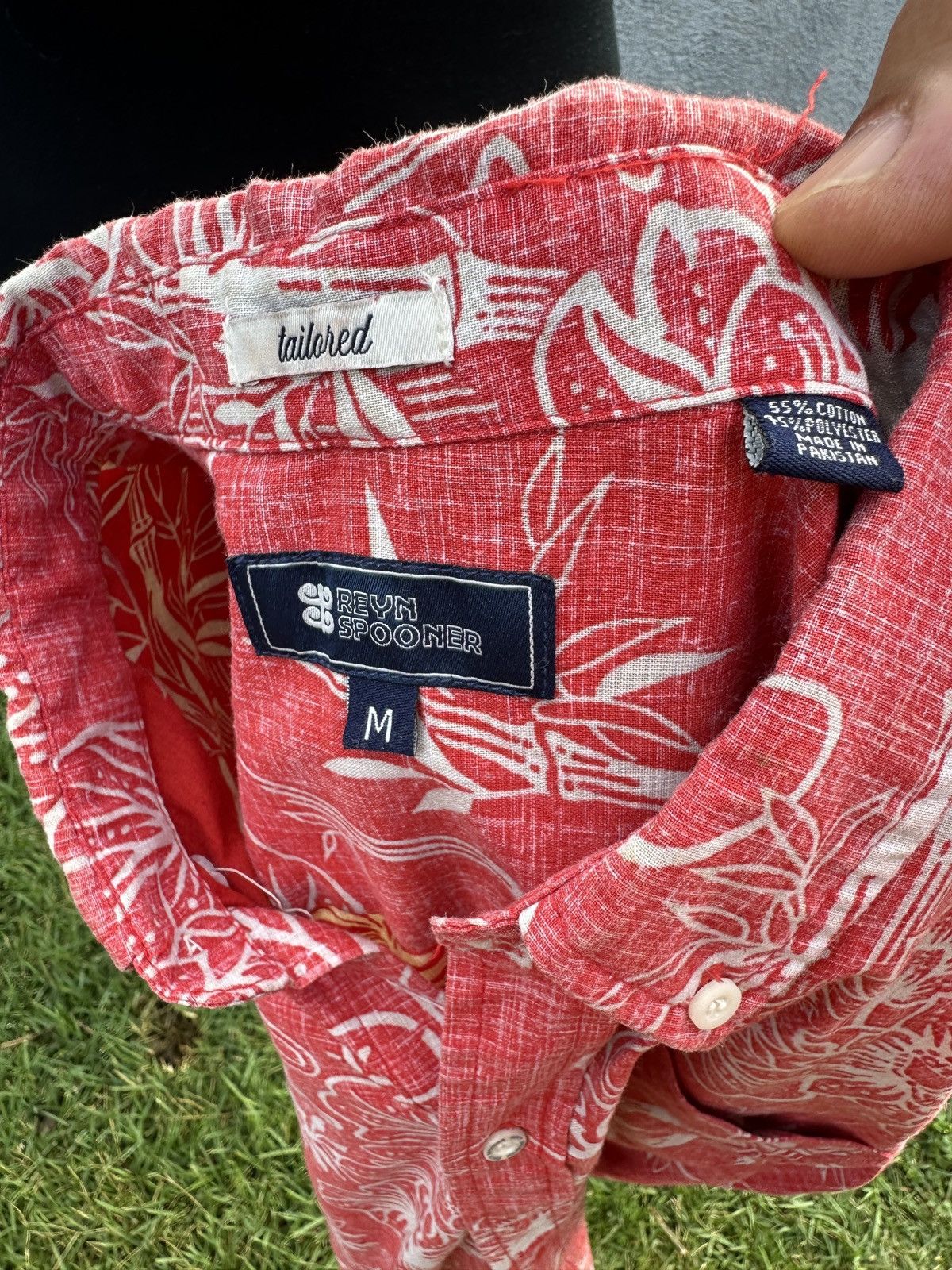 Reyn Spooner Reyn Spooner Red Tailored Men's Medium Hawaiian Print Size US M / EU 48-50 / 2 - 4 Thumbnail