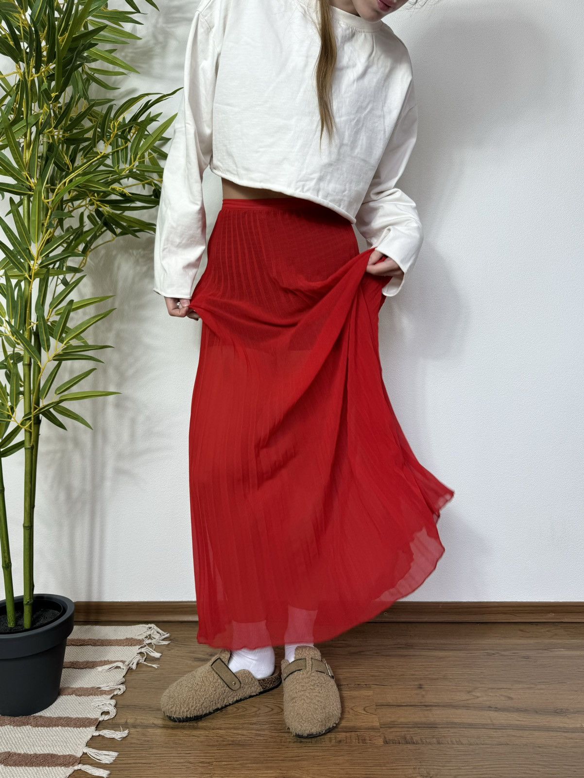Vintage VINTAGE MAXI SKIRT MESH RED PLEATED ISSEY MIYAKE STYLE Size 28" / US 6 / IT 42 - 1 Thumbnail