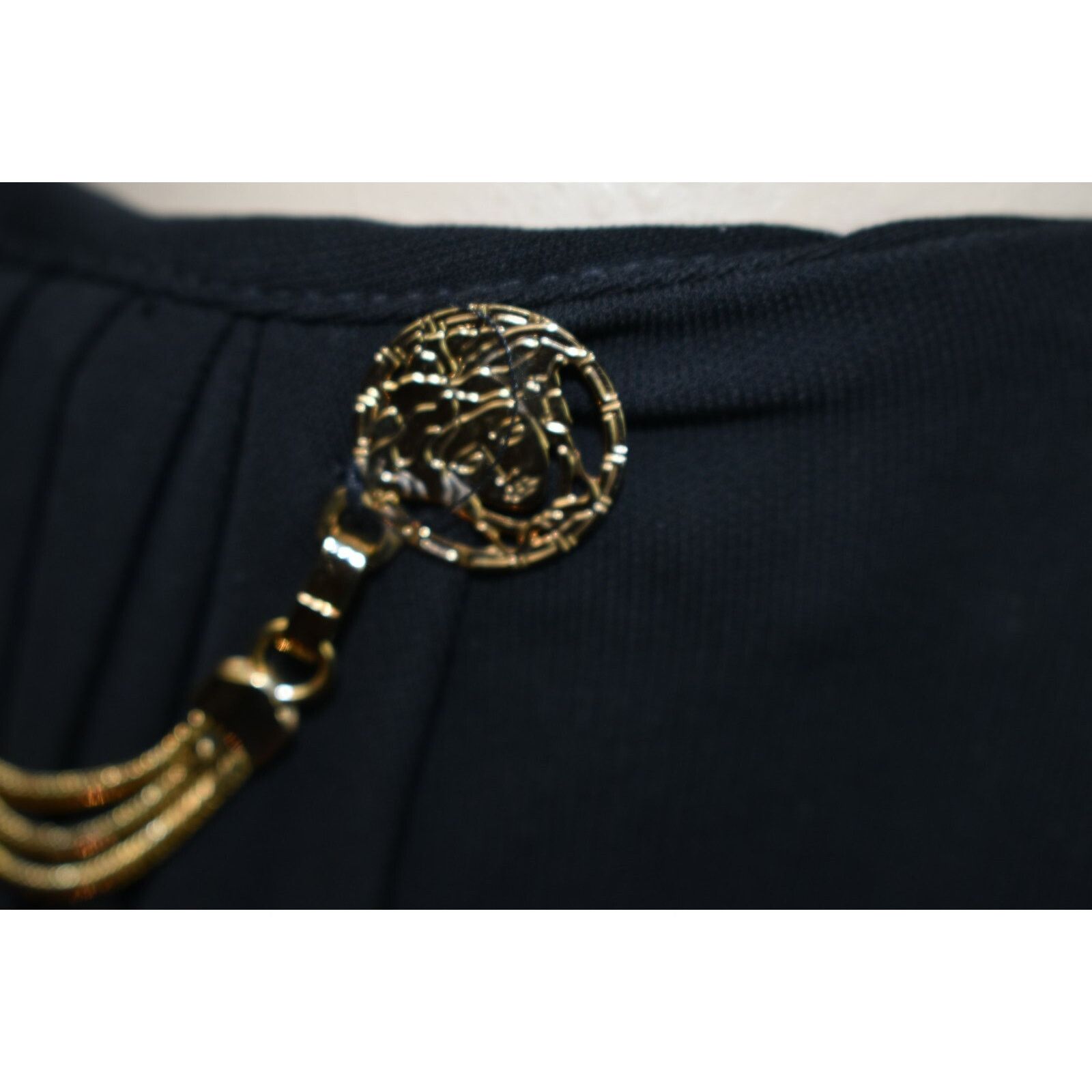 Versace VERSACE BLACK SILK ZIP GOLD MEDUSA CHAIN MIDI SKIRT 40 ITALY Size 27" / US 4 / IT 40 - 7 Thumbnail