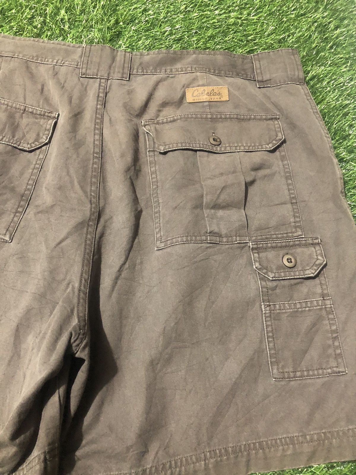 Cabelas CABELAS SHORT CARGO PANTS BROWN 40 Size US 40 / EU 56 - 8 Thumbnail