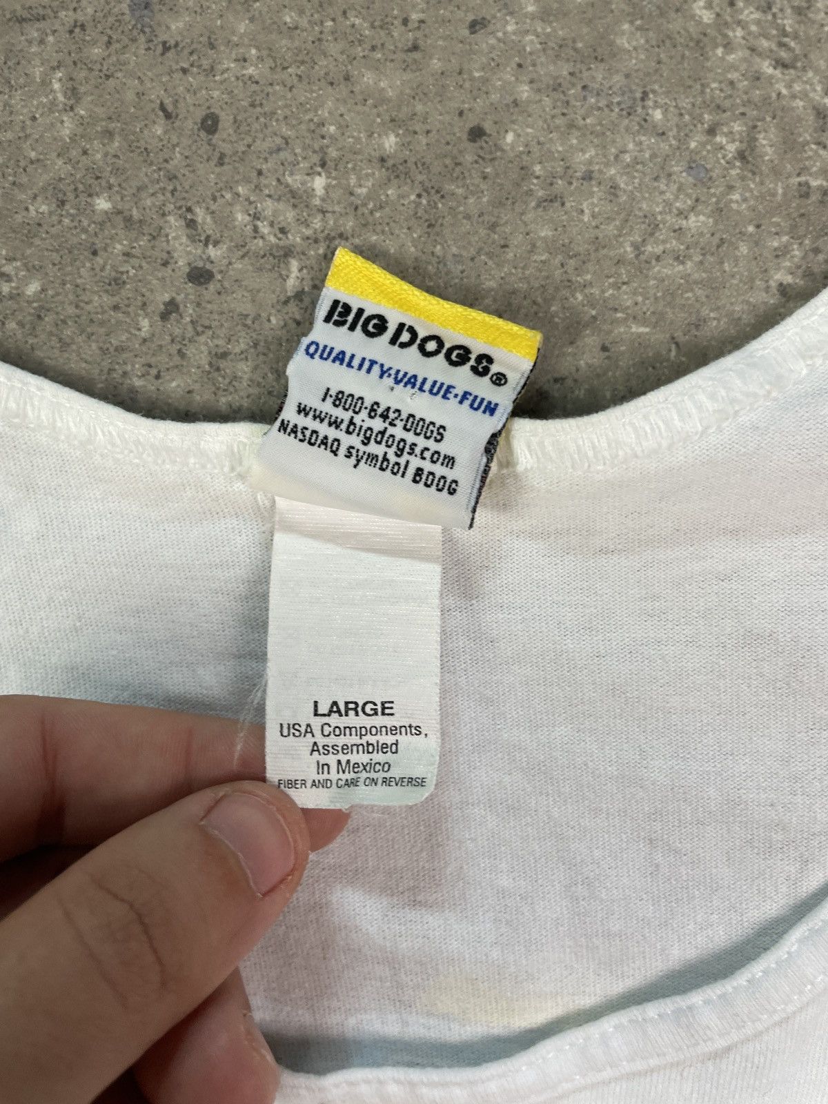 Big Dogs × Vintage Vintage 2000s Big Dogs Spider Dog 2002 Tank Top Size US L / EU 52-54 / 3 - 8 Thumbnail