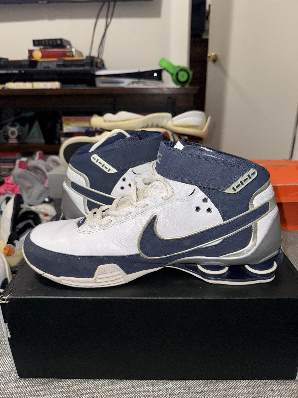 Nike Nike Shox Family Size US 11.5 / EU 44-45 - 5 Thumbnail