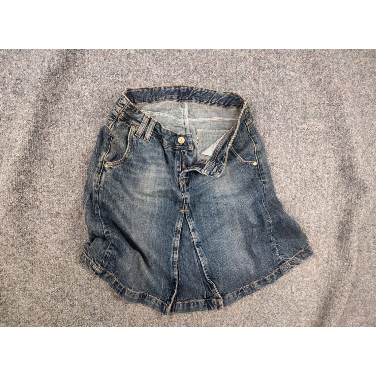 Levi's VINTAGE Levi's Y2K Style High-Rise A-Line Deconstructed Denim Blue Skirt Ladies XS Size 28" / US 6 / IT 42 - 2 Thumbnail