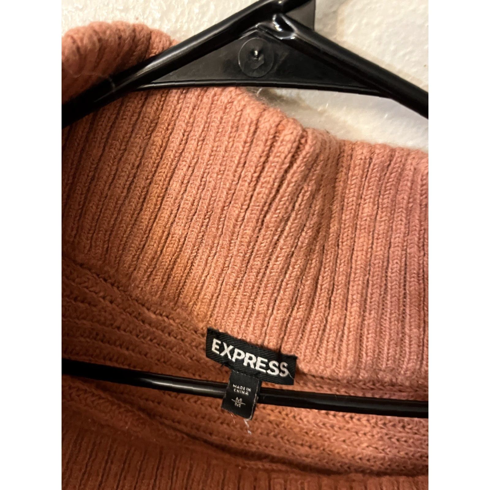 Express VINTAGE Express Oversized Pullover Sweater Womens Orange 3/4 Sleeve Cowl Neck Knit Size Medium Size M / US 6-8 / IT 42-44 - 3 Thumbnail
