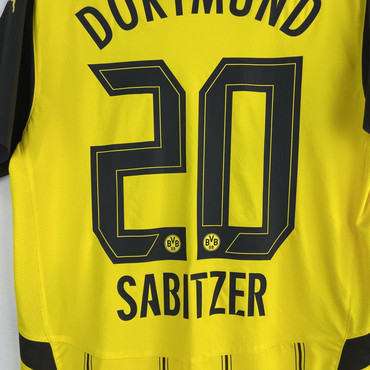 Puma Borussia Dortmund Sabitzer Authentic Home Jersey 2024/2025 Size US M / EU 48-50 / 2 - 11 Thumbnail