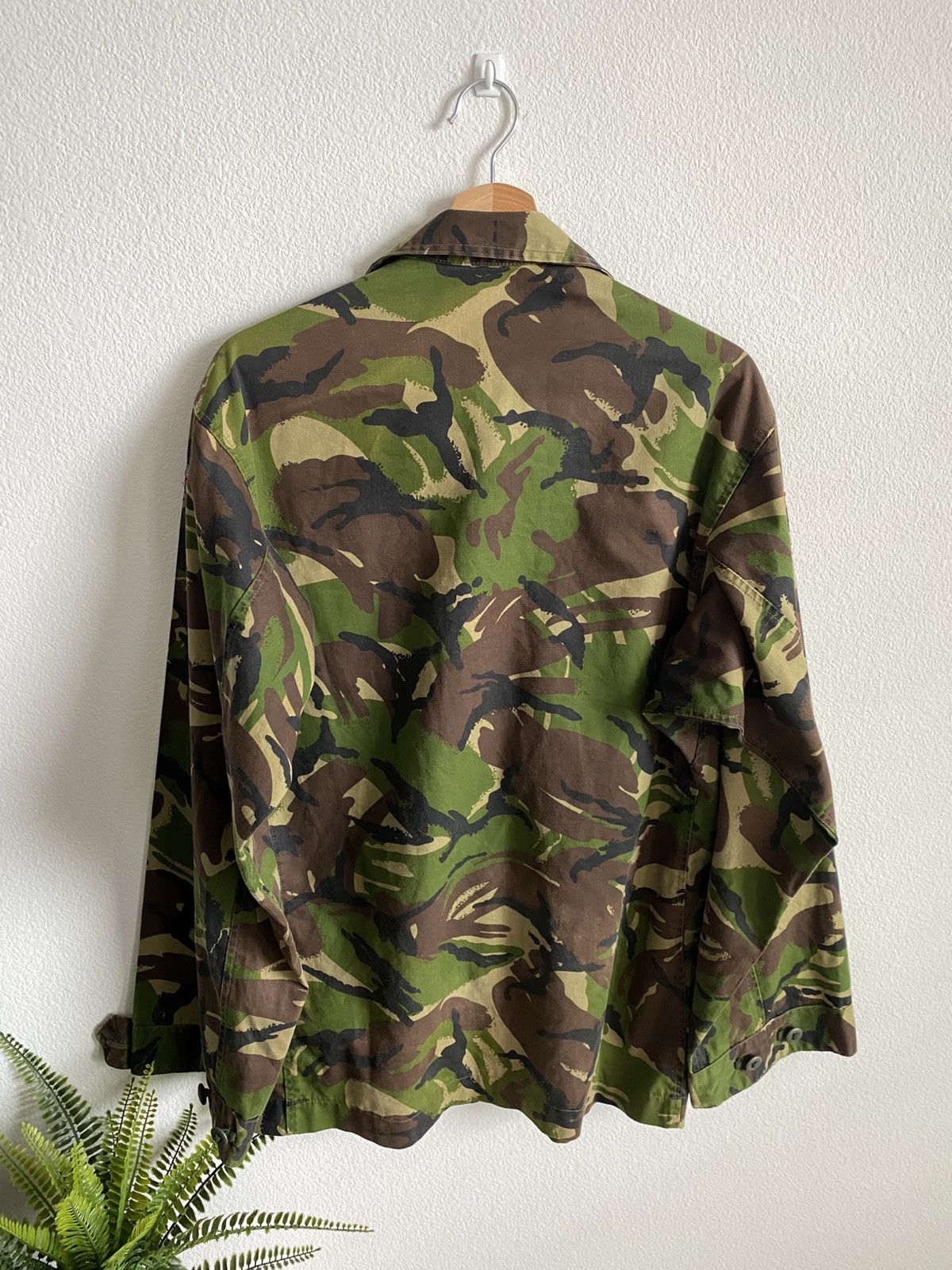 Vintage Vintage 90s United Kingdom Military Shirt Jacket Size US L / EU 52-54 / 3 - 6 Thumbnail