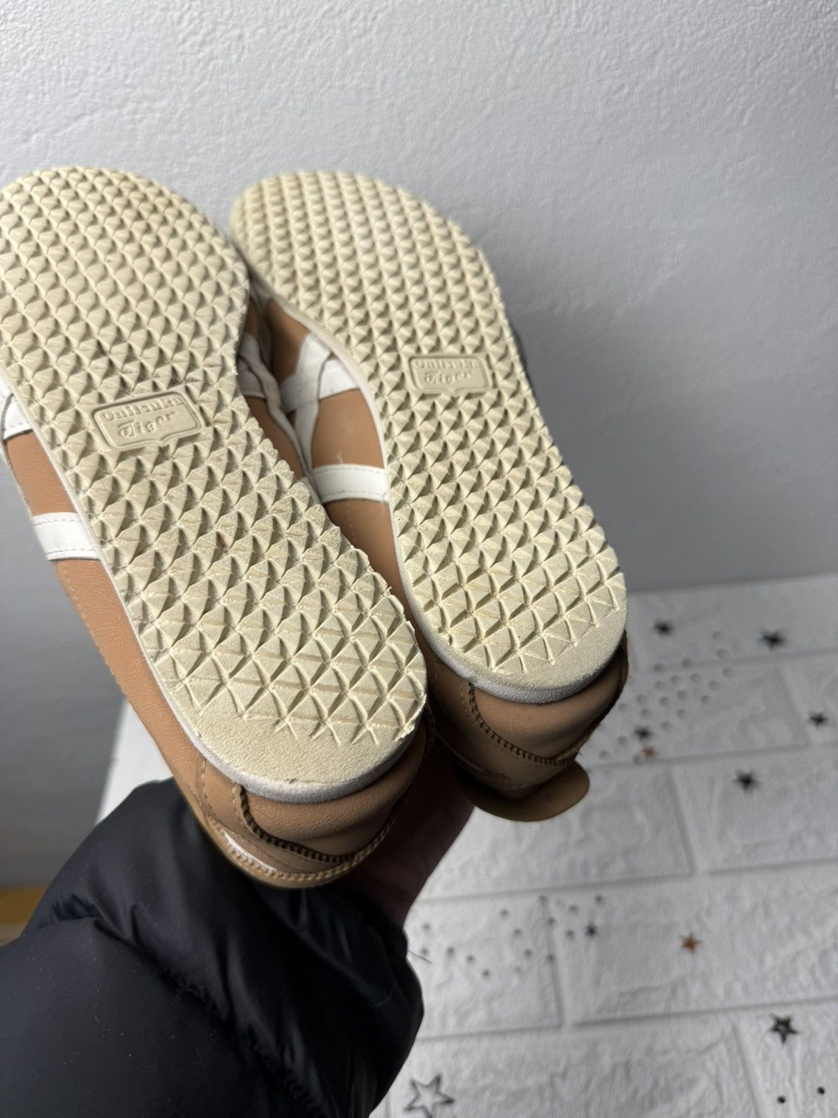Onitsuka Tiger Onitsuka Tiger Mexico 66 US7 UK6 EUR40 Sneakers Casual Size US 7 / IT 37 - 12 Thumbnail