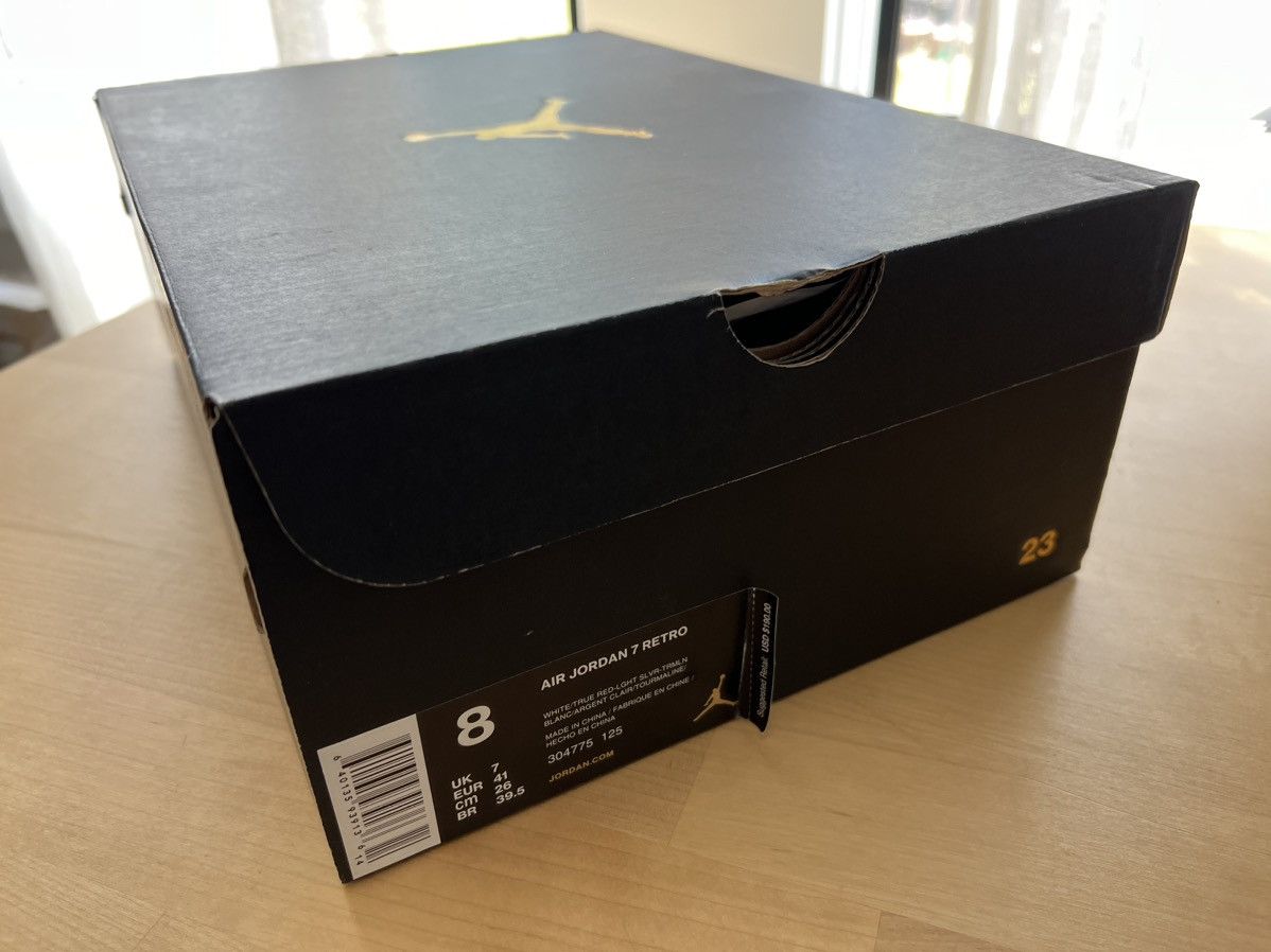 Nike Hare Jordan Size US 8 / EU 41 - 12 Thumbnail