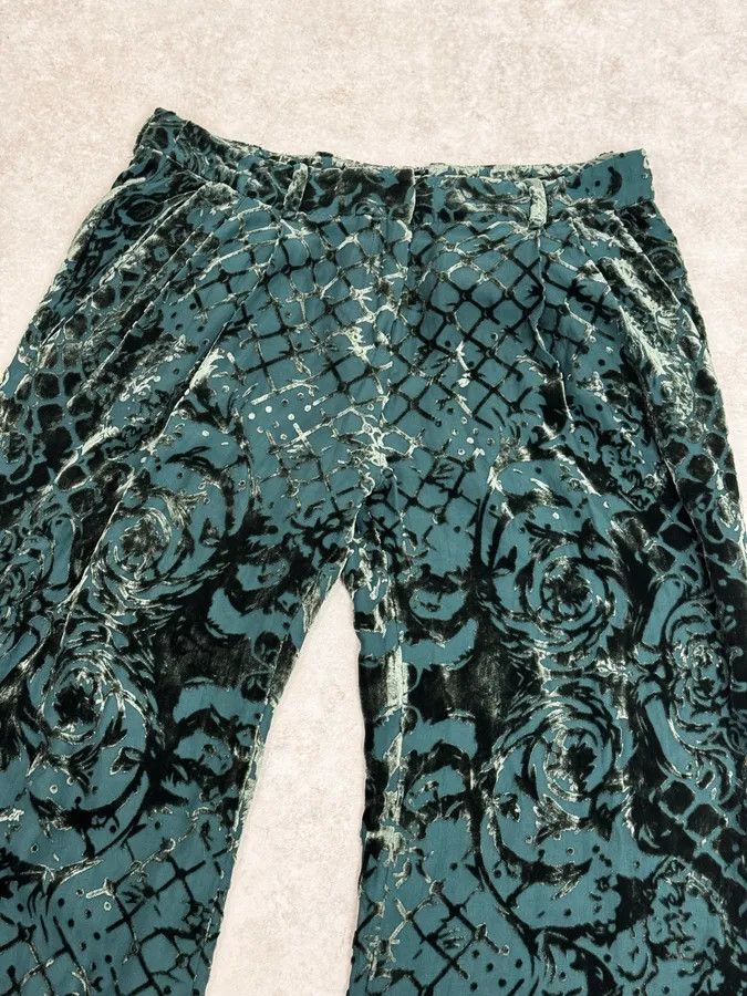 Balmain 2015 Balmain H&M Velvet Floral Green & Black Pants Size US 30 / EU 46 - 6 Thumbnail