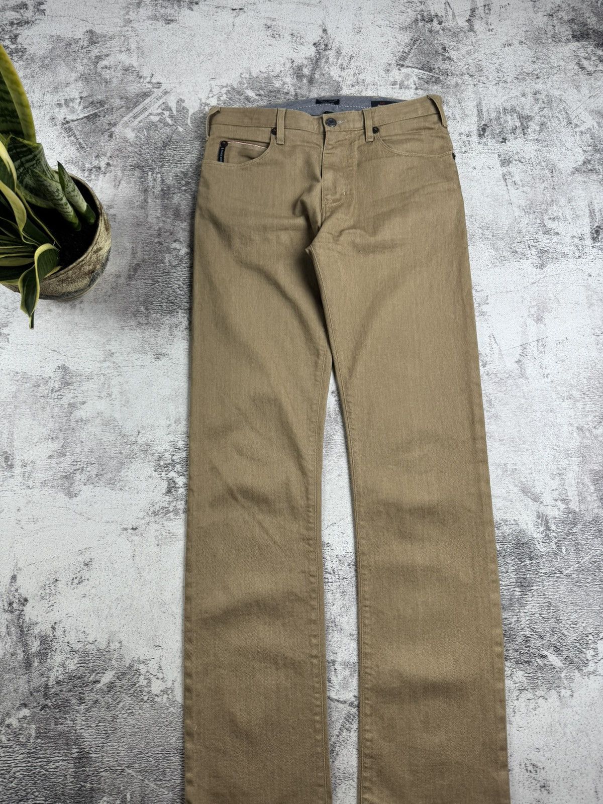 Armani Armani Jeans J45 Regular Fit Stretch Denim W30 L34 Beige GA Men’s Trousers Pants Size US 30 / EU 46 - 12 Thumbnail