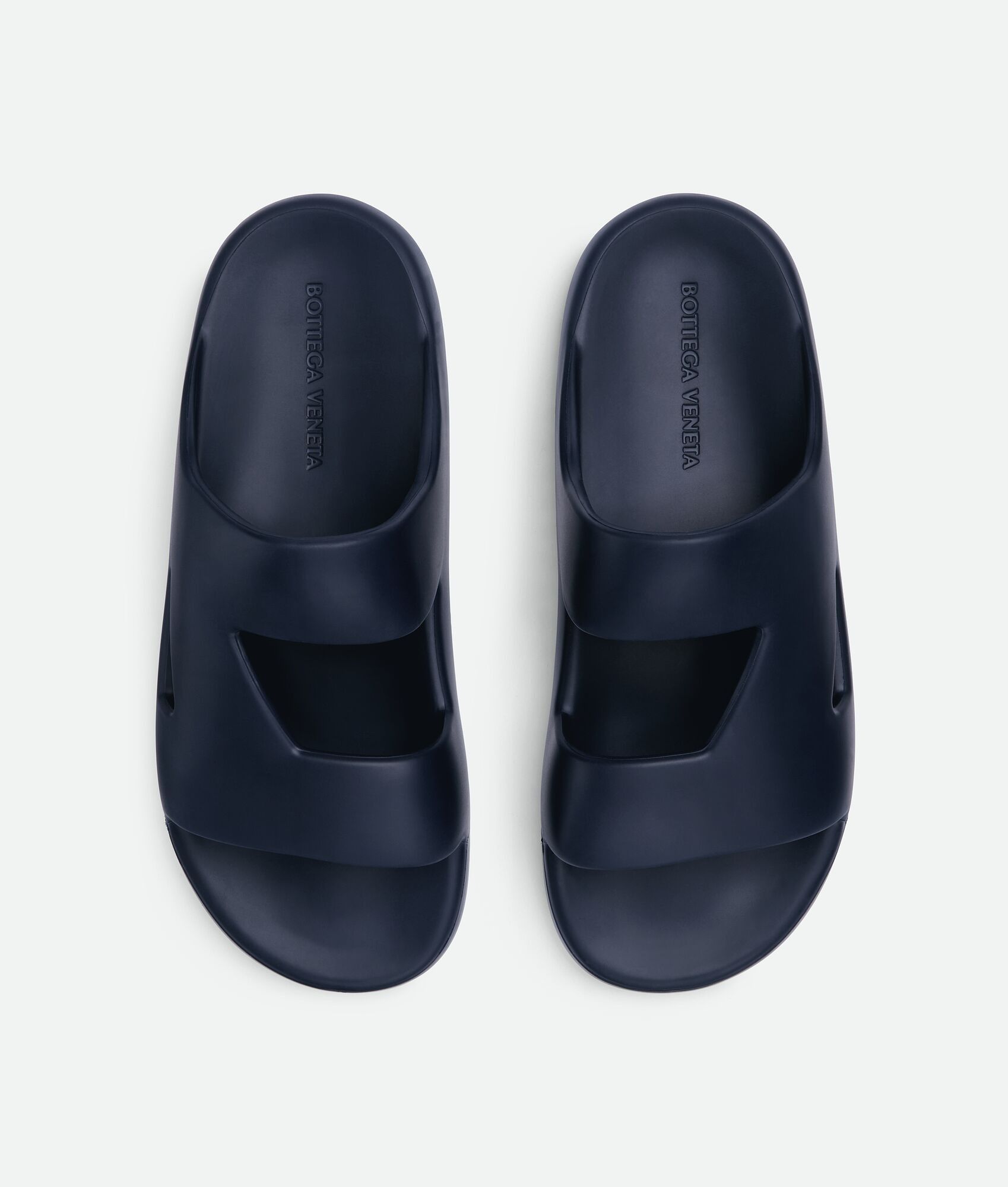 Bottega Veneta Band Slide Size US 8 / EU 41 - 2 Thumbnail