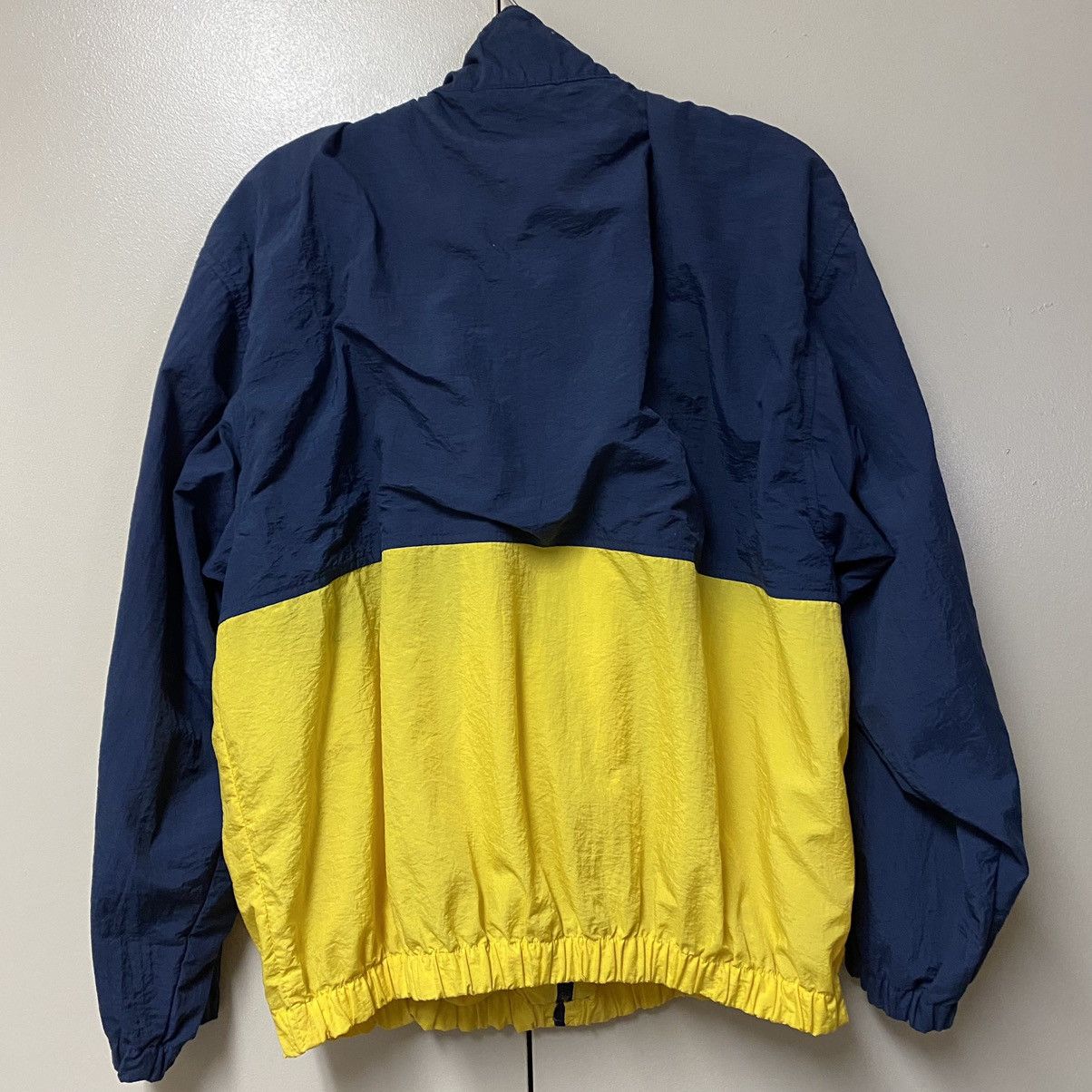 Vintage Vintage Crable Sportswear Notre Dame WindBreaker Jacket XL Size US XL / EU 56 / 4 - 5 Thumbnail