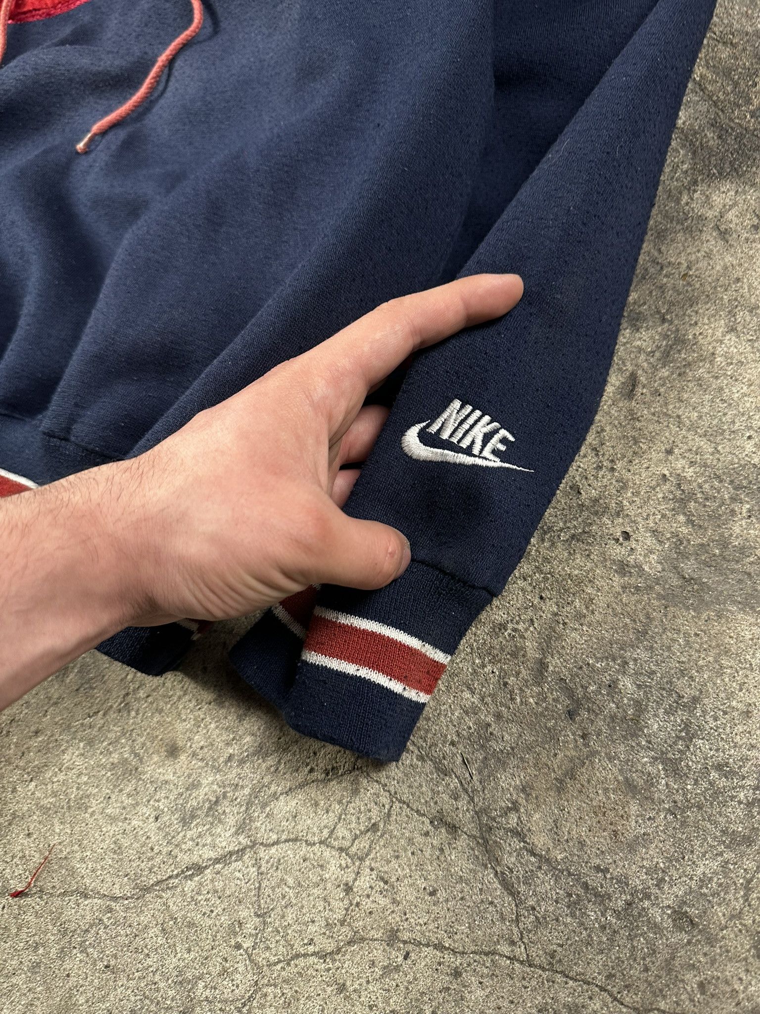 Nike 90s Nike Central Swoosh Boxy Washed Hoodie Size US M / EU 48-50 / 2 - 5 Thumbnail