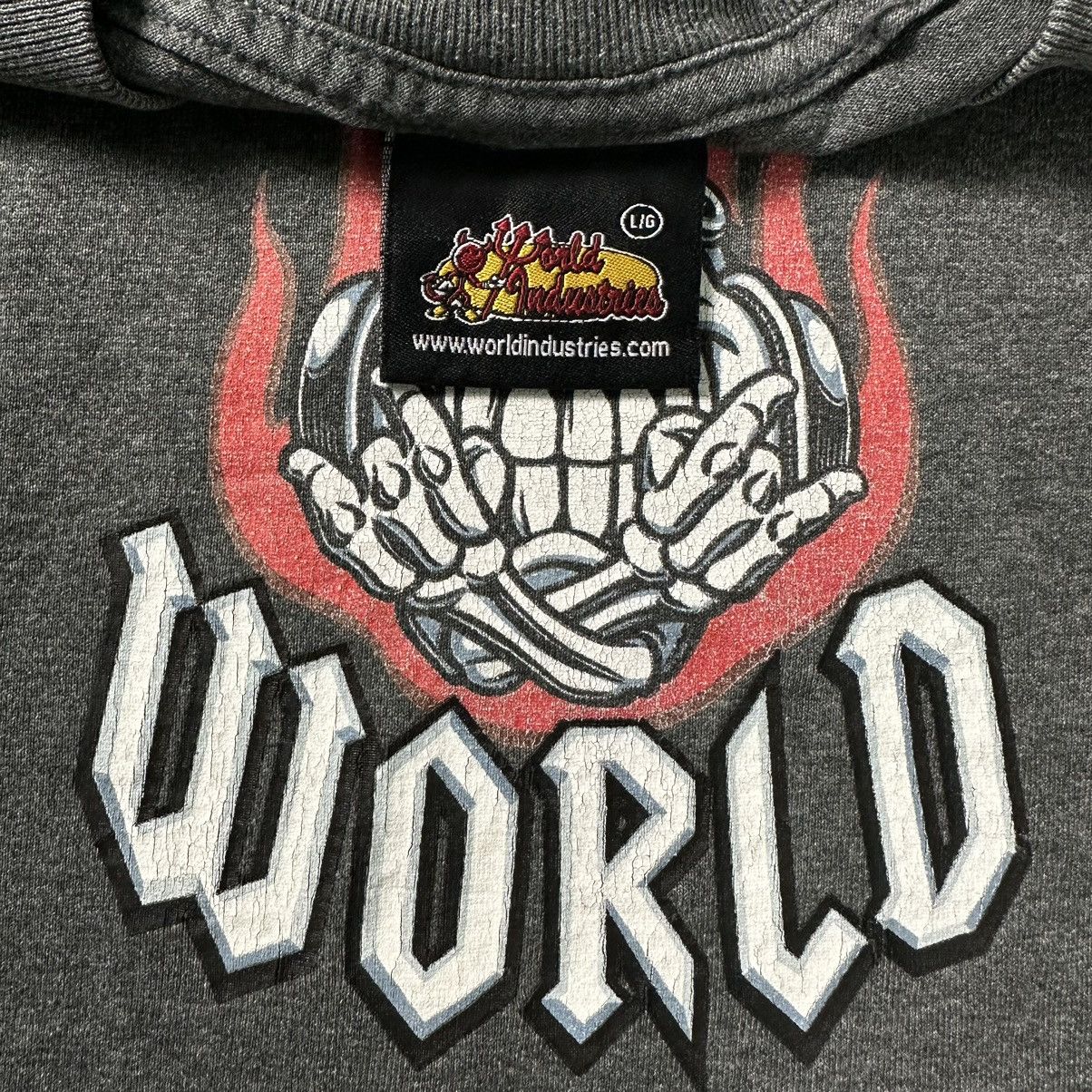 Hook-Ups × Vintage × World Industries Vintage World Industries skateboards Long Sleeve Size US L / EU 52-54 / 3 - 3 Thumbnail