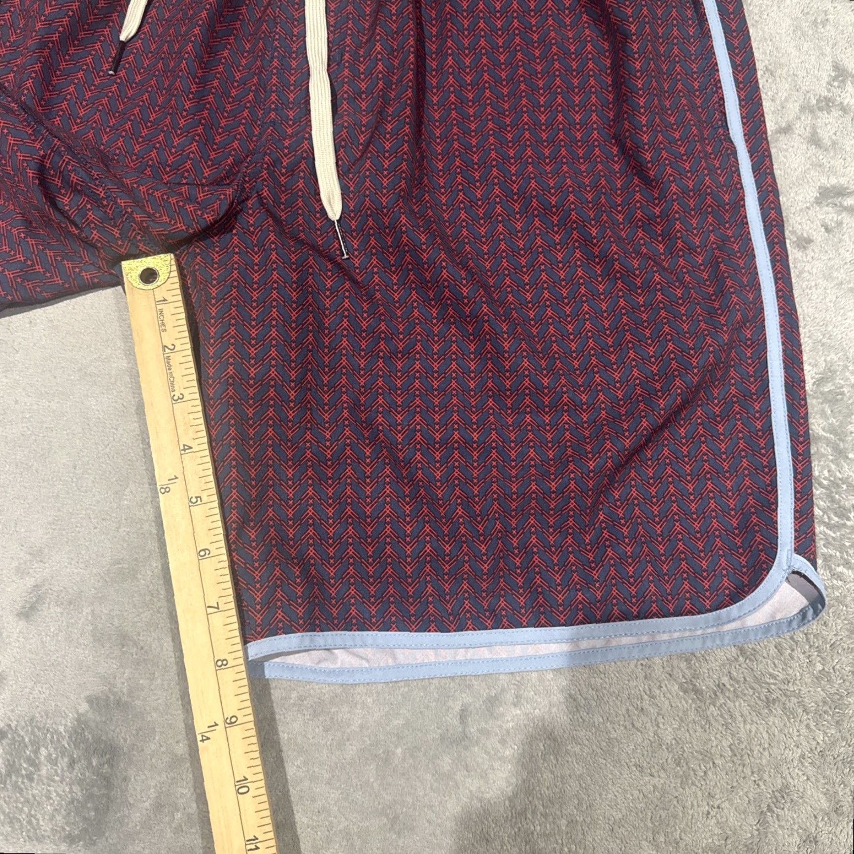 Vintage Fair Harbor Bottoms Mens XL Blue Geometric Drawstring Lined Board Shorts Quick Dry Back Pocket Size US 36 / EU 52 - 4 Thumbnail