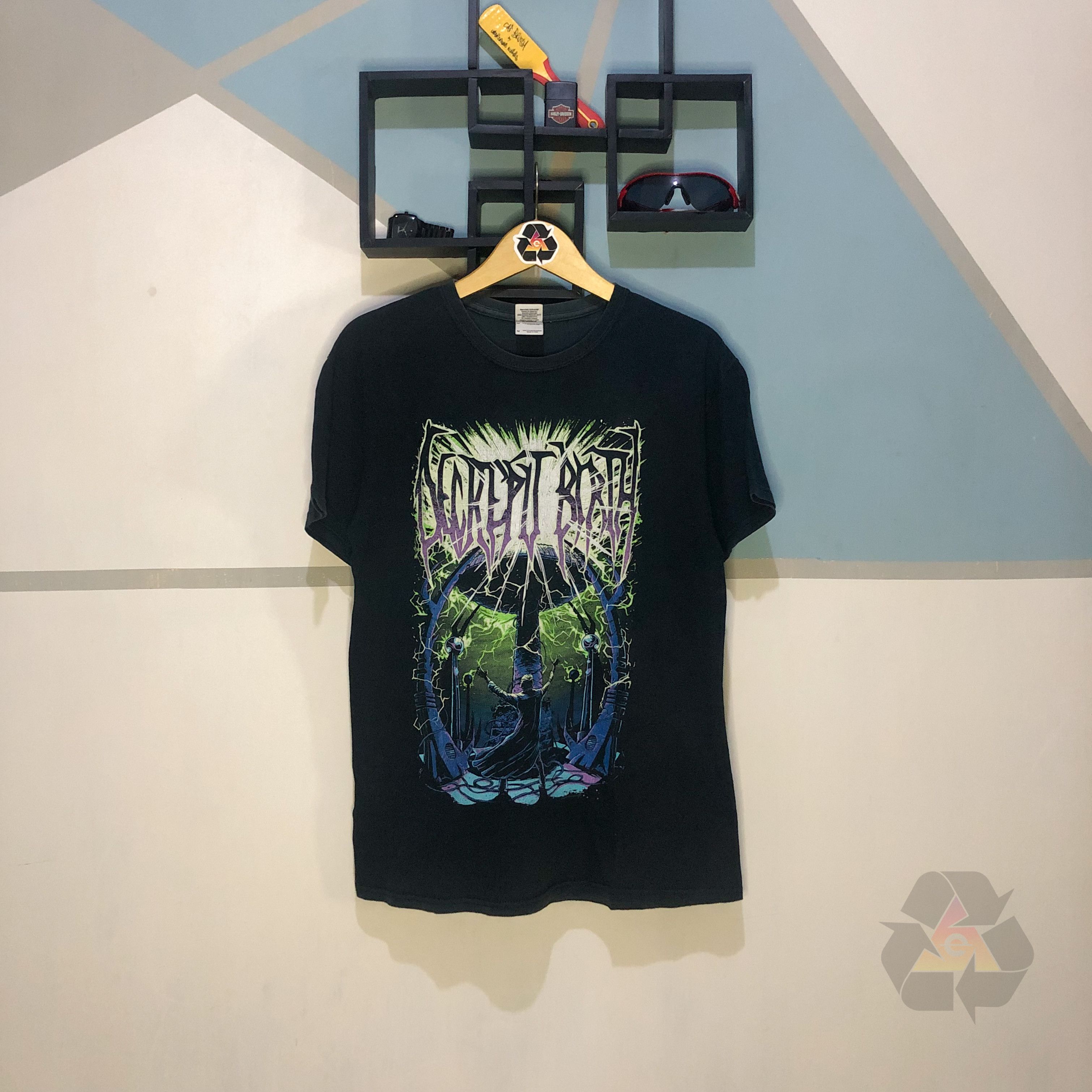 Band Tees Vintage Decrepit Birth Tesla Coil 2011 Y2K Size US M / EU 48-50 / 2 - 2 Thumbnail