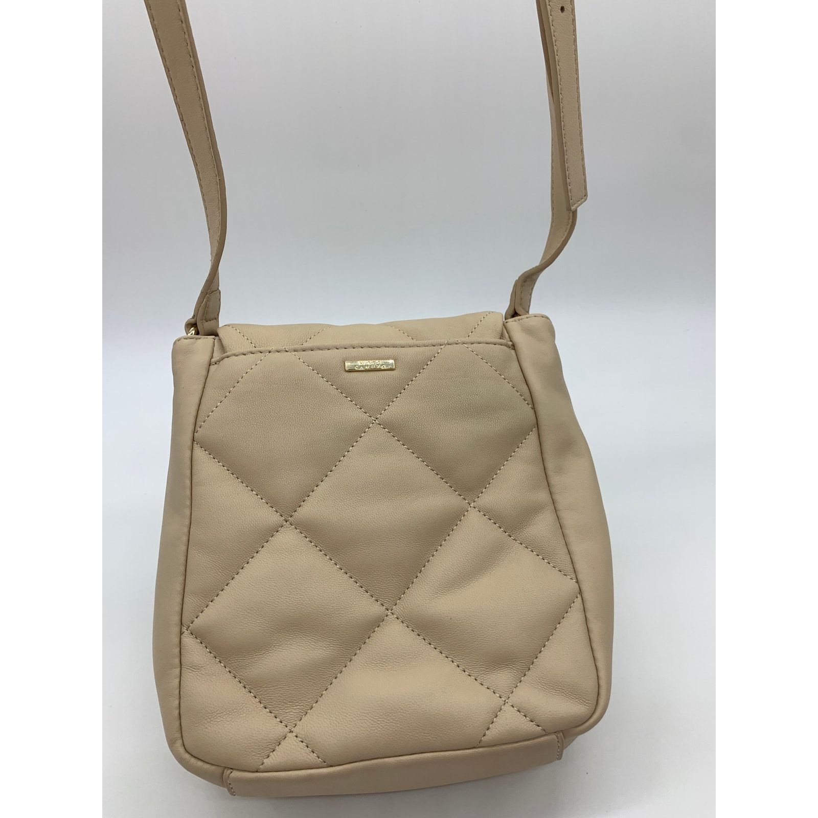 Vince Camuto Vince Camuto Quilted Leather Crossbody Doty Womens Purse Size ONE SIZE - 3 Thumbnail