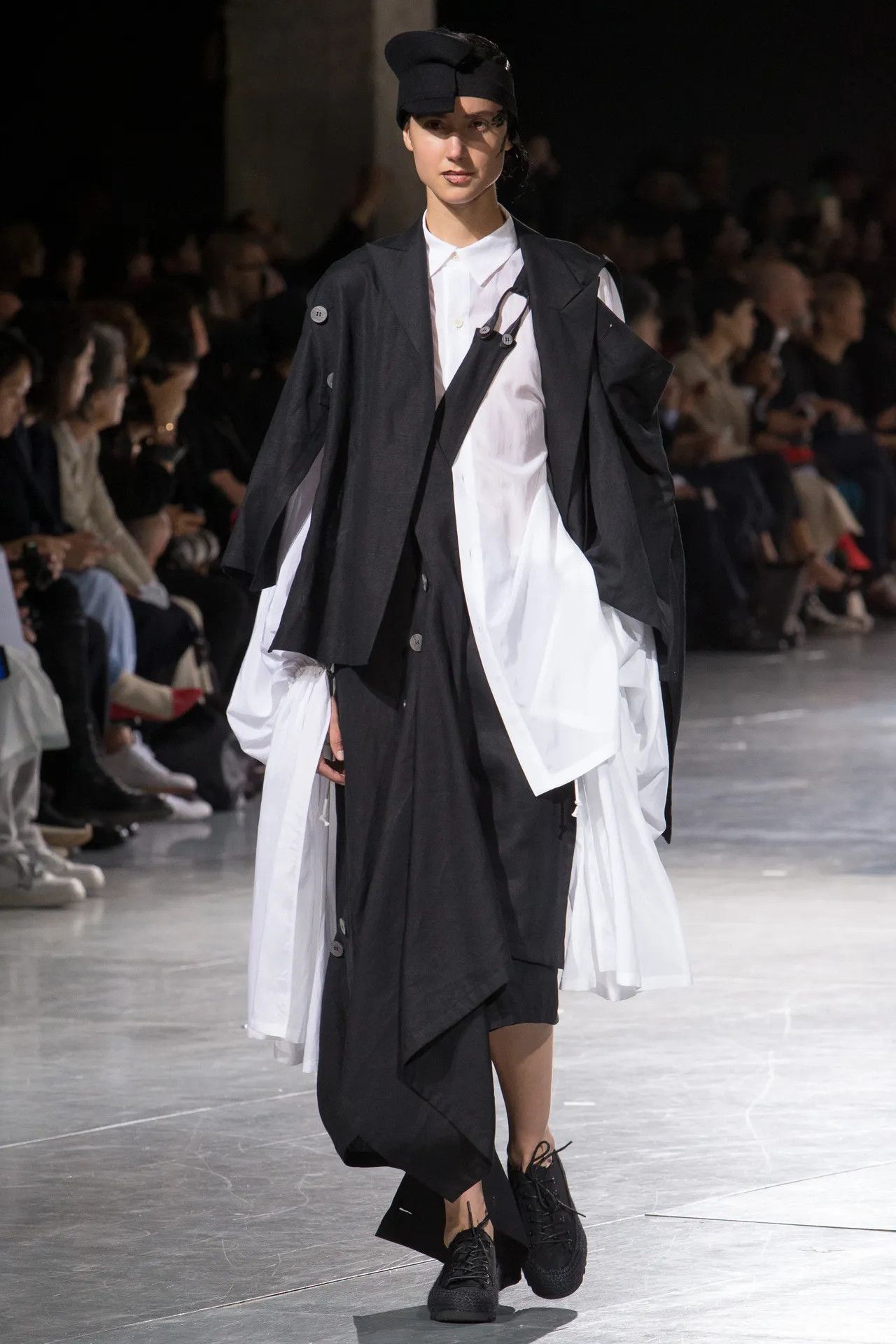 Yohji Yamamoto S/S 2018 Y's Yohji Yamamoto - Avant Garde White Blouse Size XS / US 0-2 / IT 36-38 - 1 Thumbnail