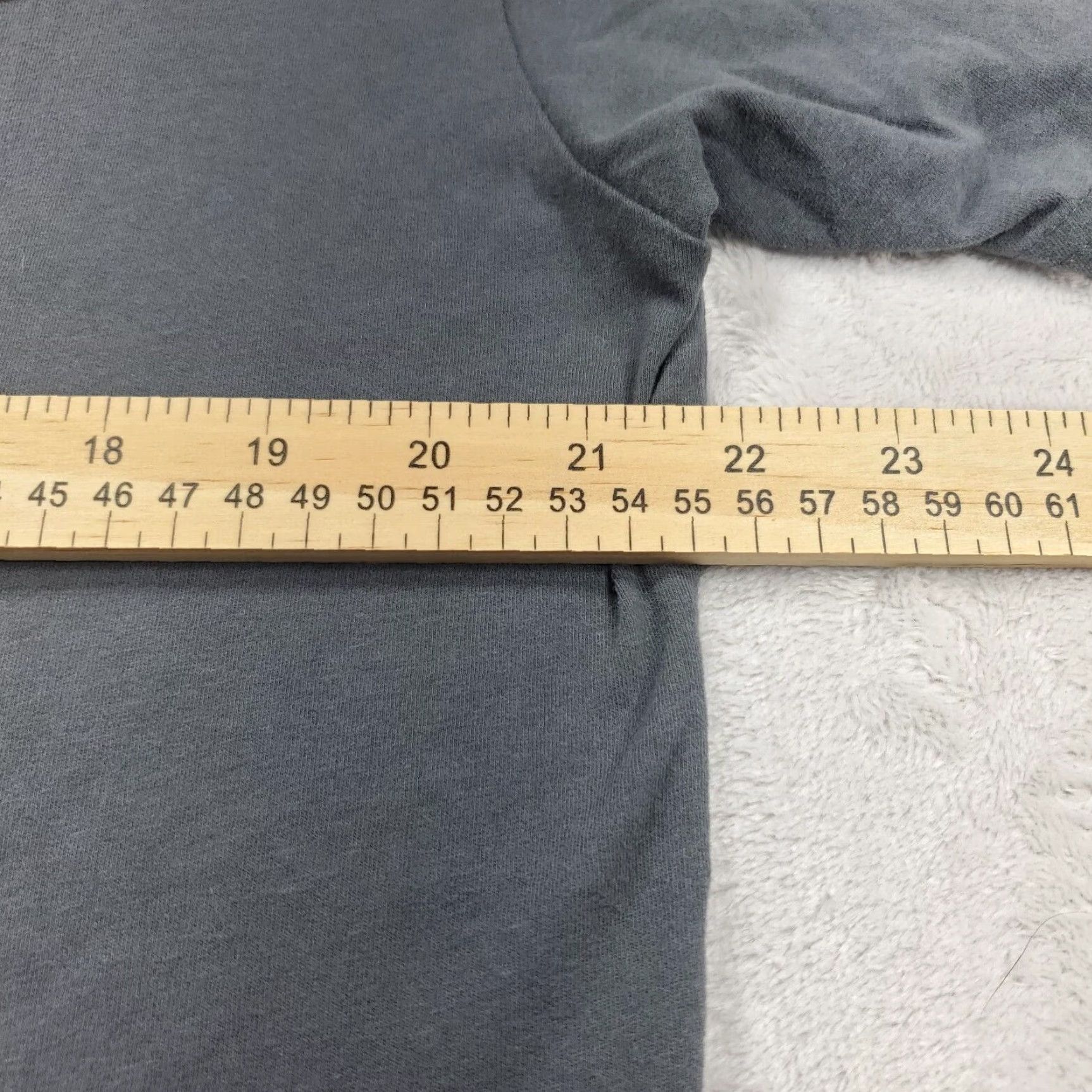 Vintage Deuces Wild MFD Station 202 Engine 202 Shirt XL Men Gray Short Sleeve Crew Neck T-Shirt Logo All Seasons Breathable Vintage No (adjust as per best) Size US XL / EU 56 / 4 - 7 Thumbnail