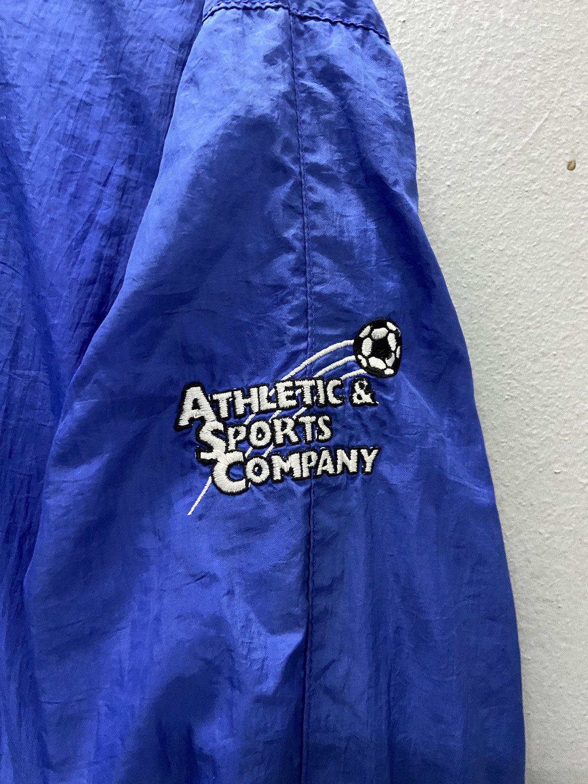 Adidas ADIDAS ATHLETIC & SOCCER COMPANY LIGHT JACKET Size US S / EU 44-46 / 1 - 6 Thumbnail