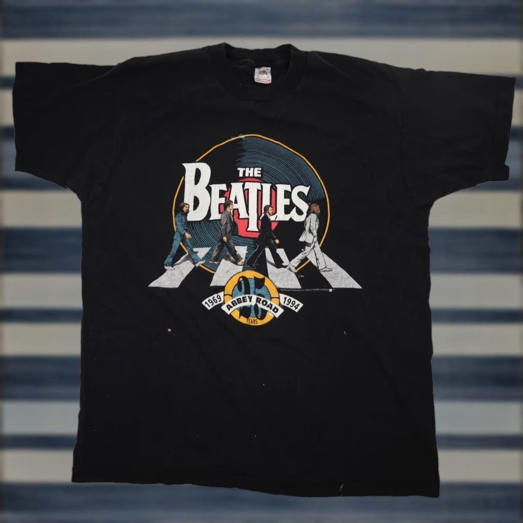 Vintage VINTAGE The Beatles Abbey Road 25th Anniversary Graphic T Shirt Mens XL Black 1994 8/10 Crew Neck 23"x30" Size US XL / EU 56 / 4 - 1 Thumbnail