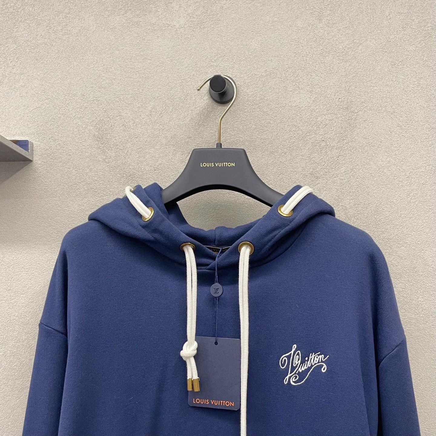 Louis Vuitton navy blue embroidered hoodie by Louis Vuitton Size US L / EU 52-54 / 3 - 4 Thumbnail