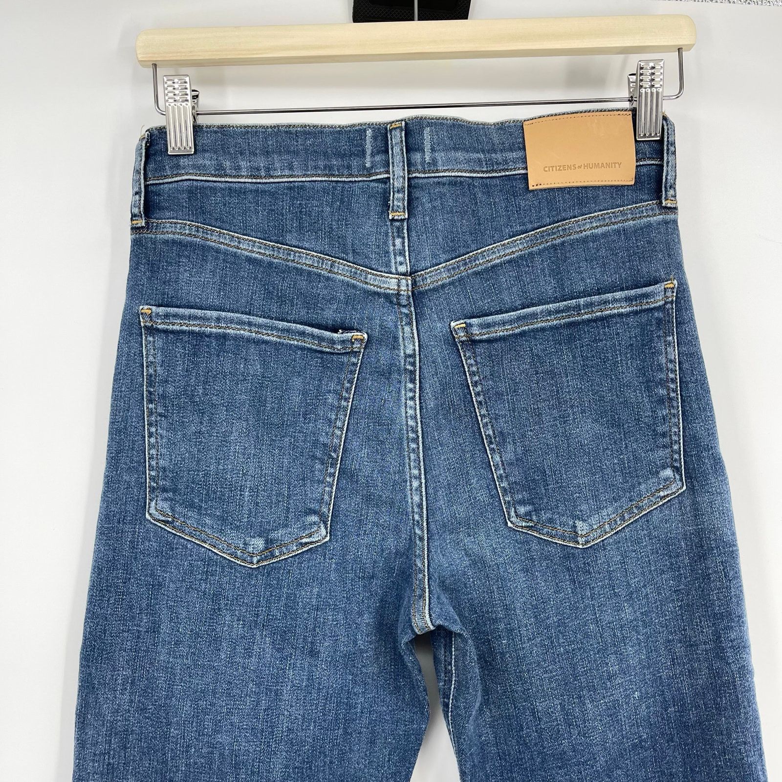 Citizens Of Humanity Citizens of Humanity | Isola Cropped Boot Jean in Lawless 26 Size 26" / US 2 / IT 38 - 11 Thumbnail