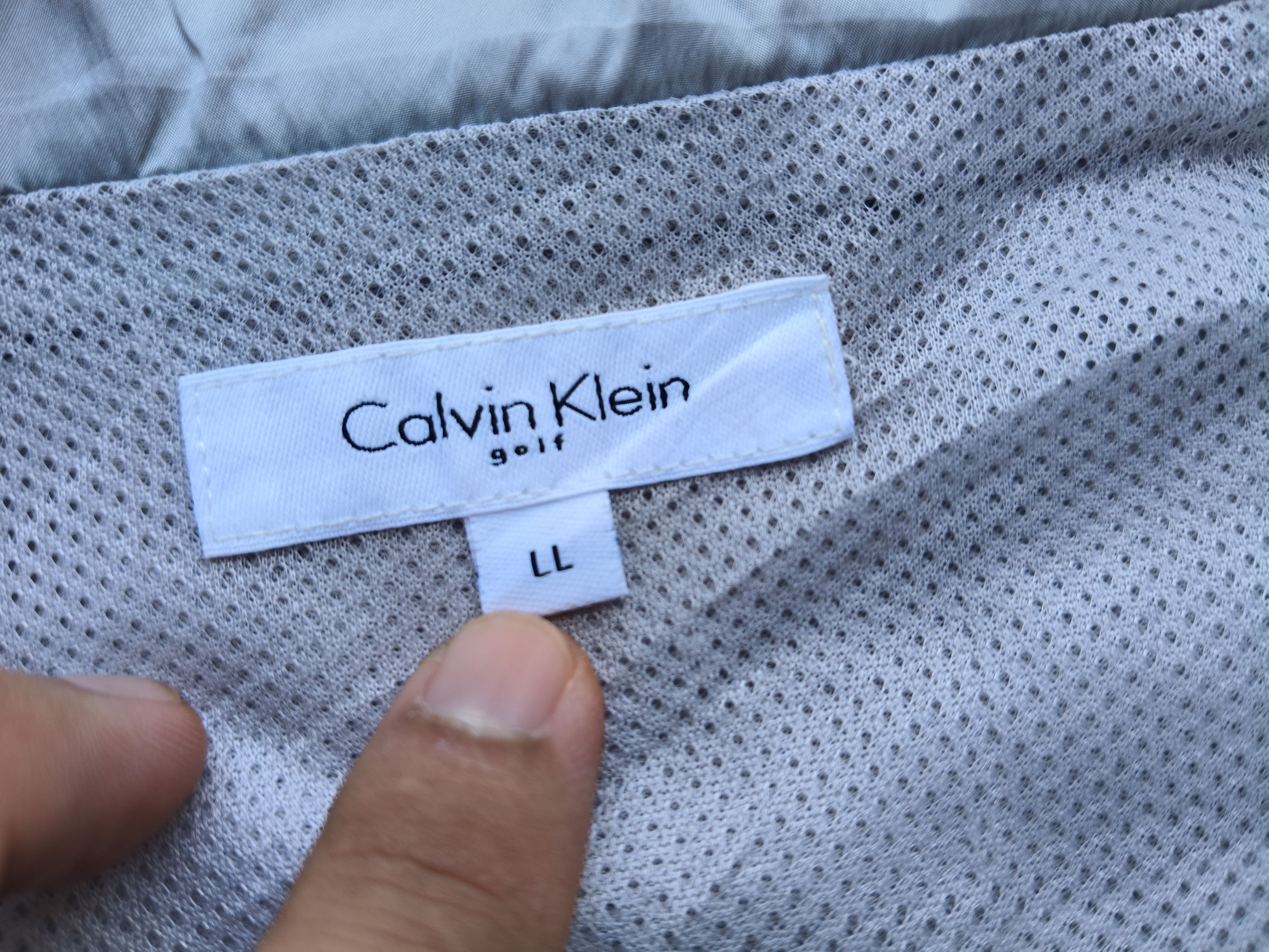 Calvin Klein Calvin Klein Golf Zipper Shirt Size US L / EU 52-54 / 3 - 9 Thumbnail