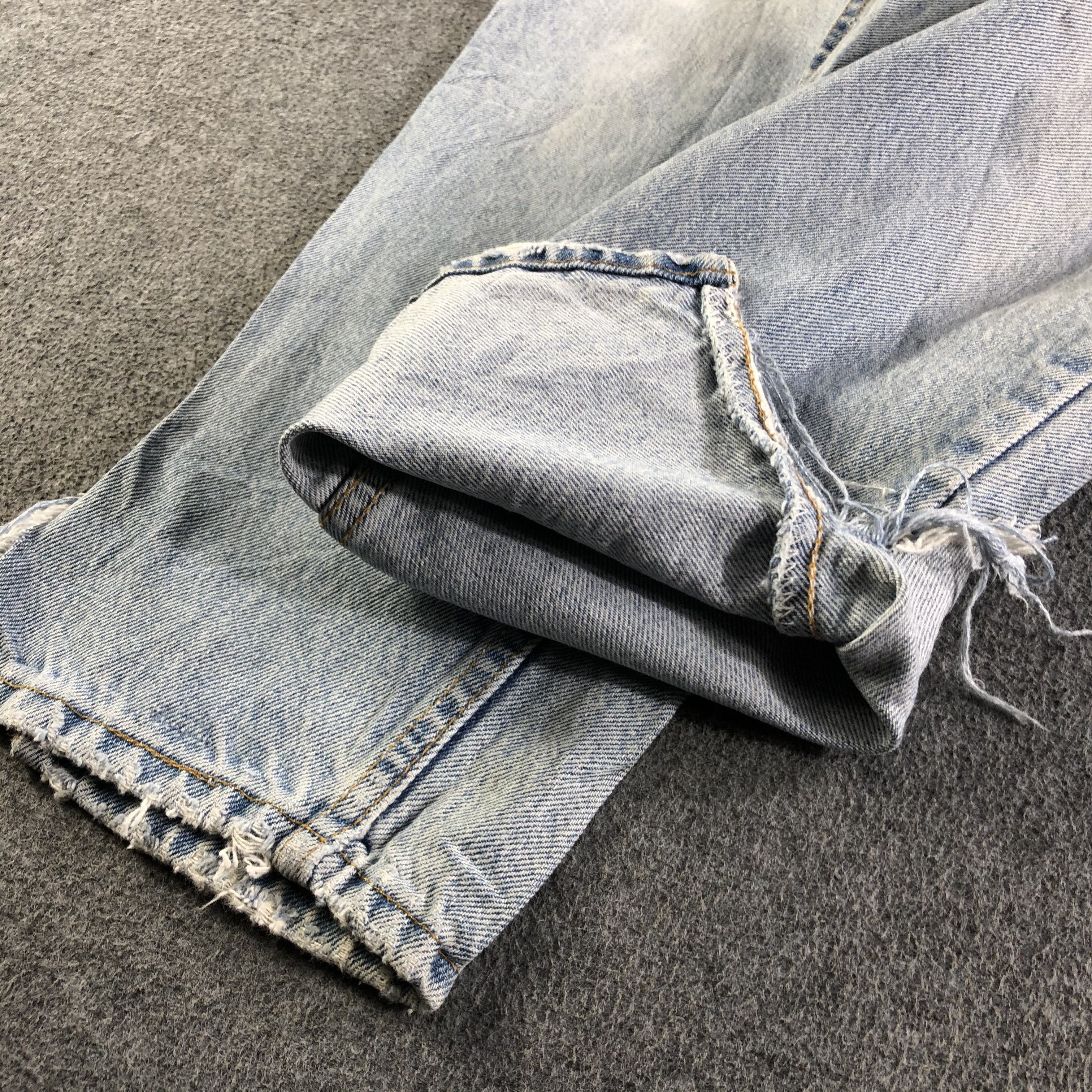 Levi's Vintage Light Wash Levis 560 Jeans-J4441 Size US 32 / EU 48 - 7 Thumbnail