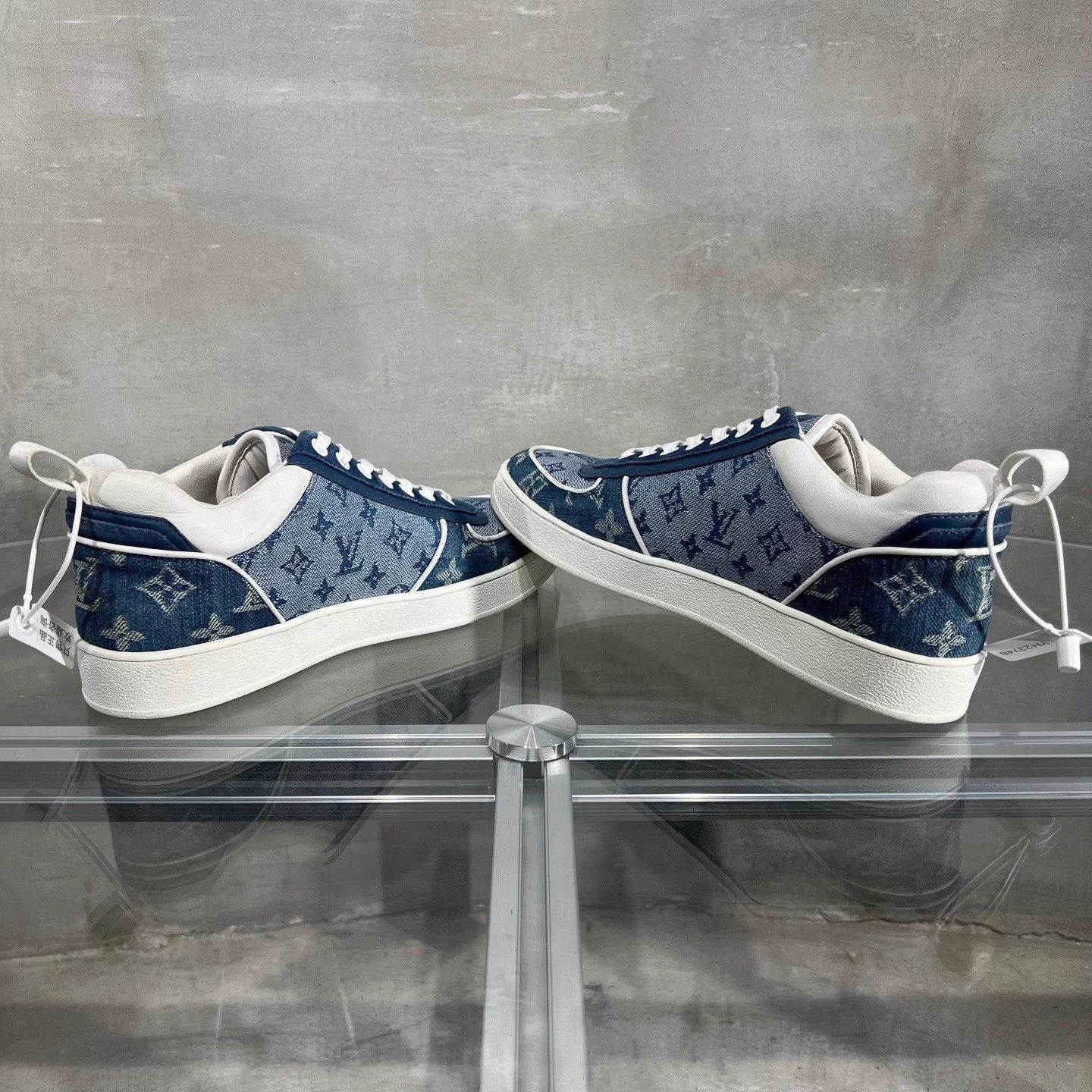 Louis Vuitton LV blue denim skate shoes 37.5 Size US 6.5 / IT 36.5 - 5 Thumbnail