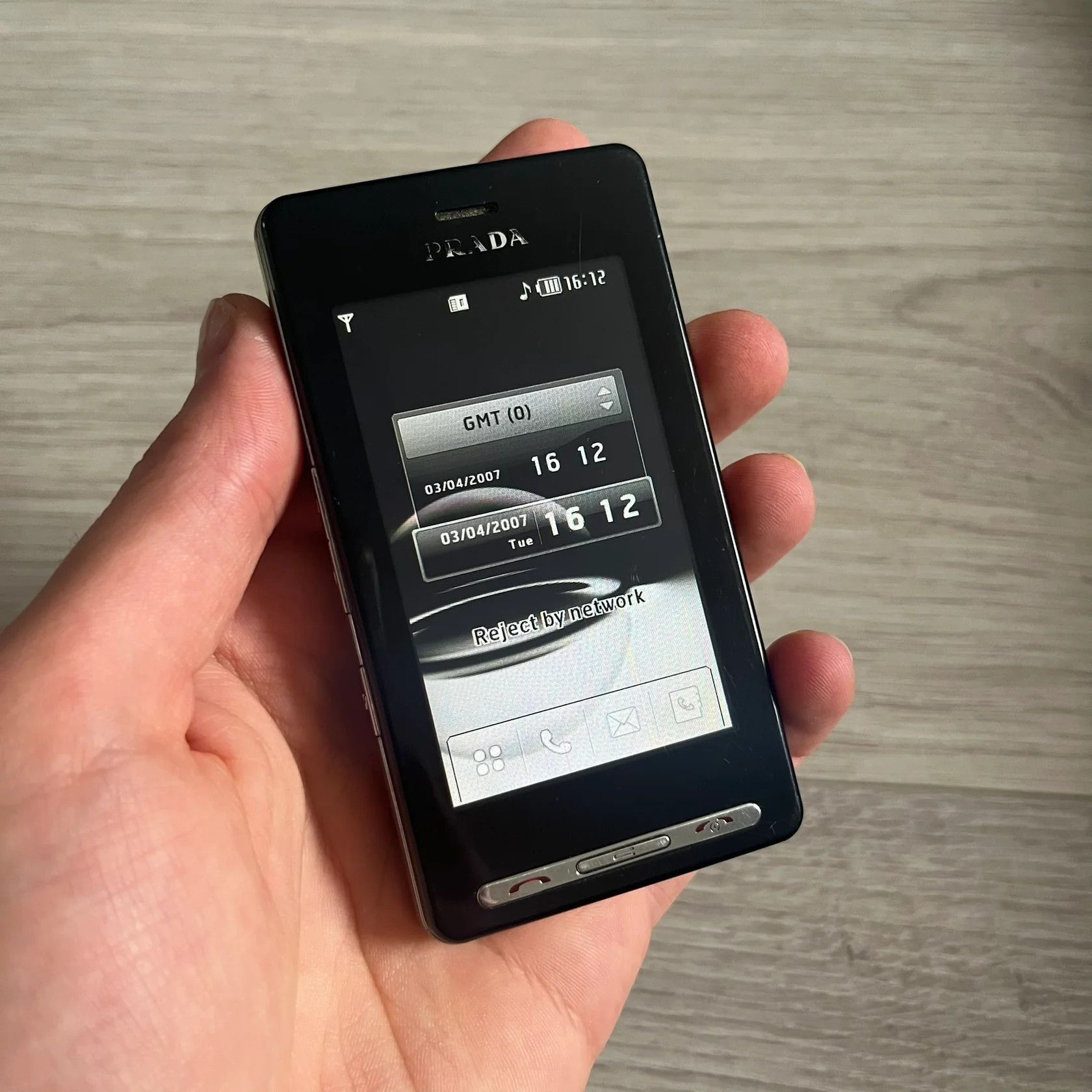 Prada LG Prada KE850 Phone Unlocked Size ONE SIZE - 1 Thumbnail