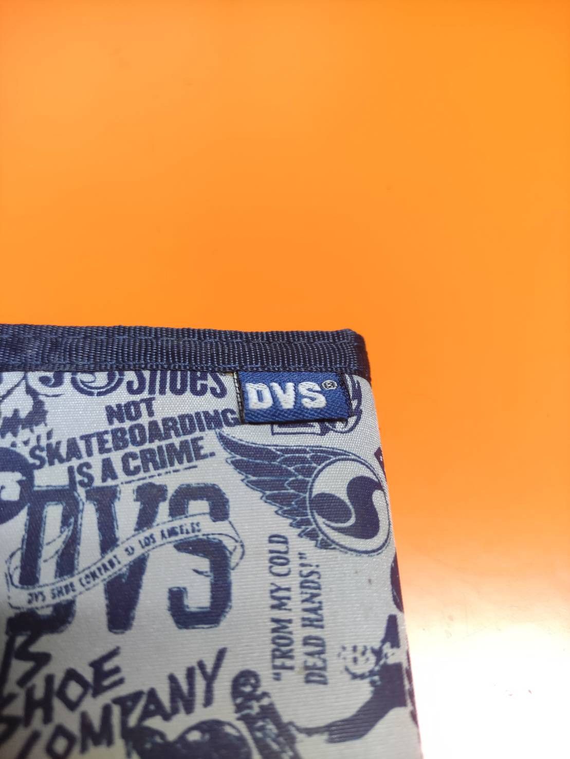 DVS Vtg 00's DVS Skate Logo All Over Print Jumble Wallet Size ONE SIZE - 3 Thumbnail