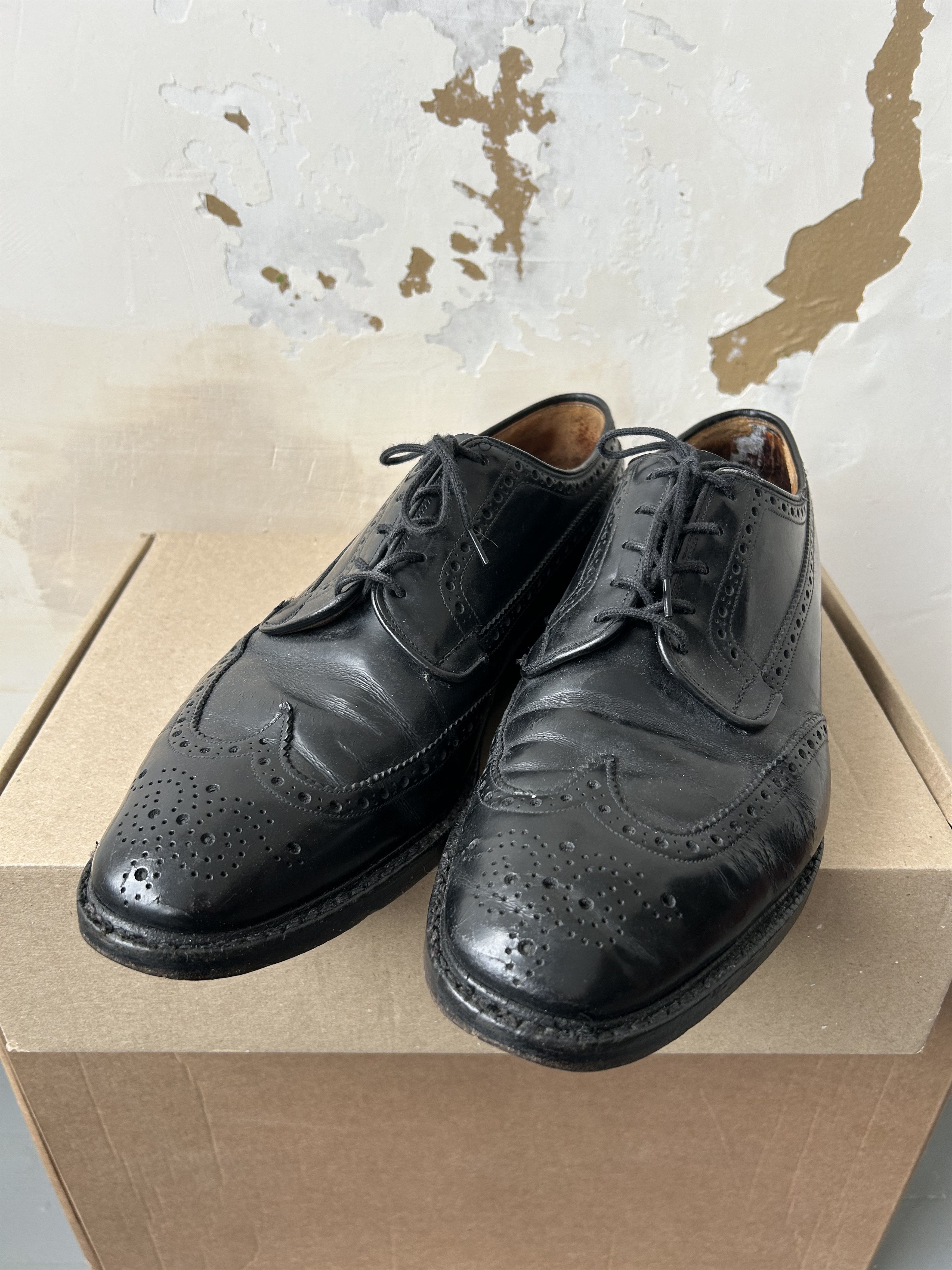 Church's Church's Custom Wing Tip Oxford Dress Chetwynd Leather Uk9 Size US 10 / EU 43 - 2 Thumbnail