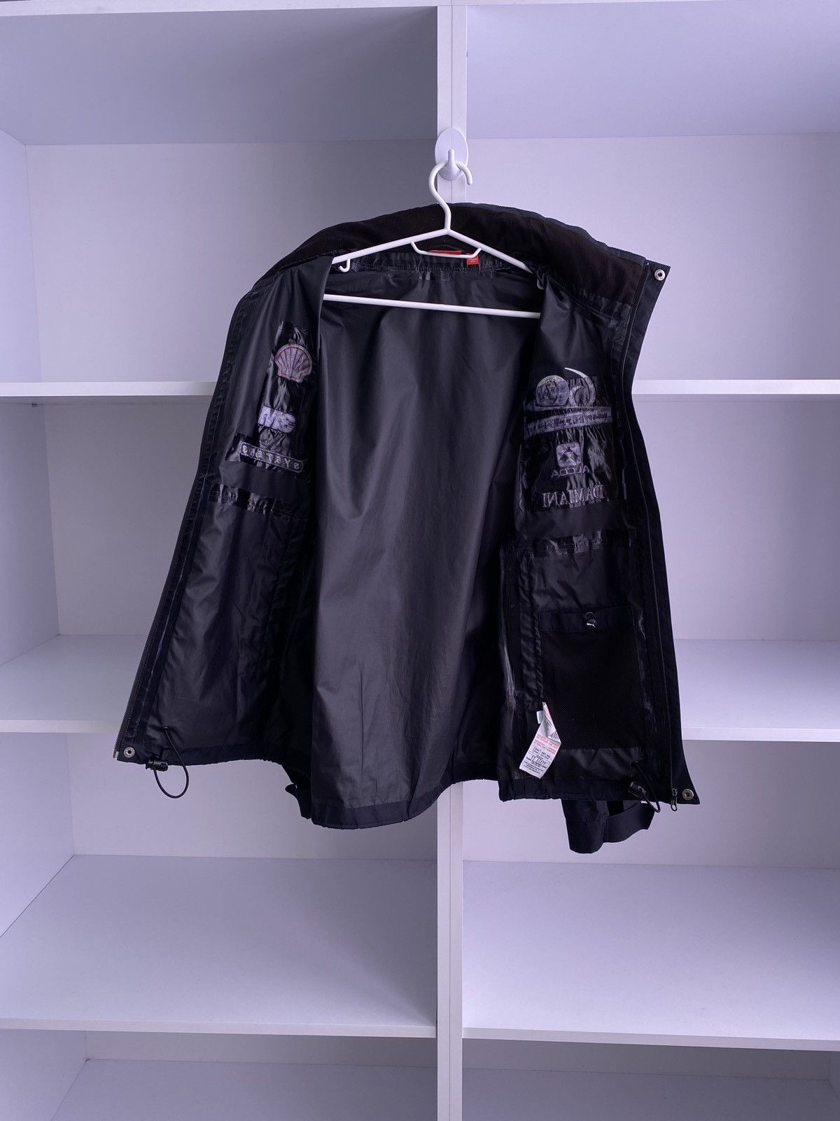 Ferrari × Puma × Vintage Vintage Ferrari raincoat jacket racing Size US M / EU 48-50 / 2 - 7 Thumbnail