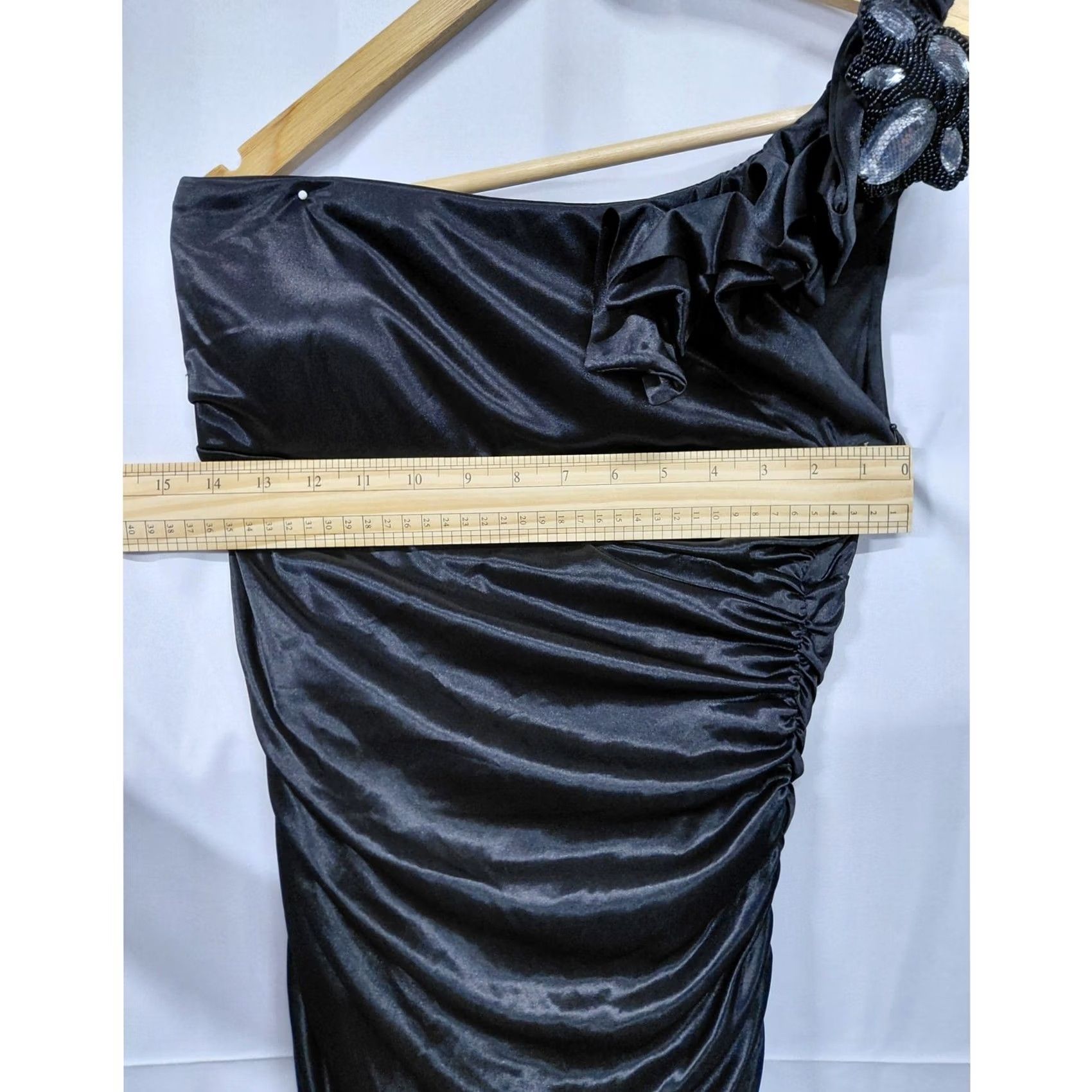 Vintage Ruby Rox One Shoulder Black Ruched Cocktail Dress Beaded Strap Size L Women Sleeveless Midi Dress Satin Polyester Blend 0? Size L / US 10 / IT 46 - 7 Thumbnail
