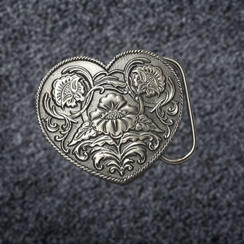Vintage Vintage Siskiyou Belt Buckle Western Heart Cutout Pewter Silver 1990s Adult Unisex Belt buckle Decade 90s Fashion Accessories Heart Clip Size ONE SIZE - 1 Thumbnail